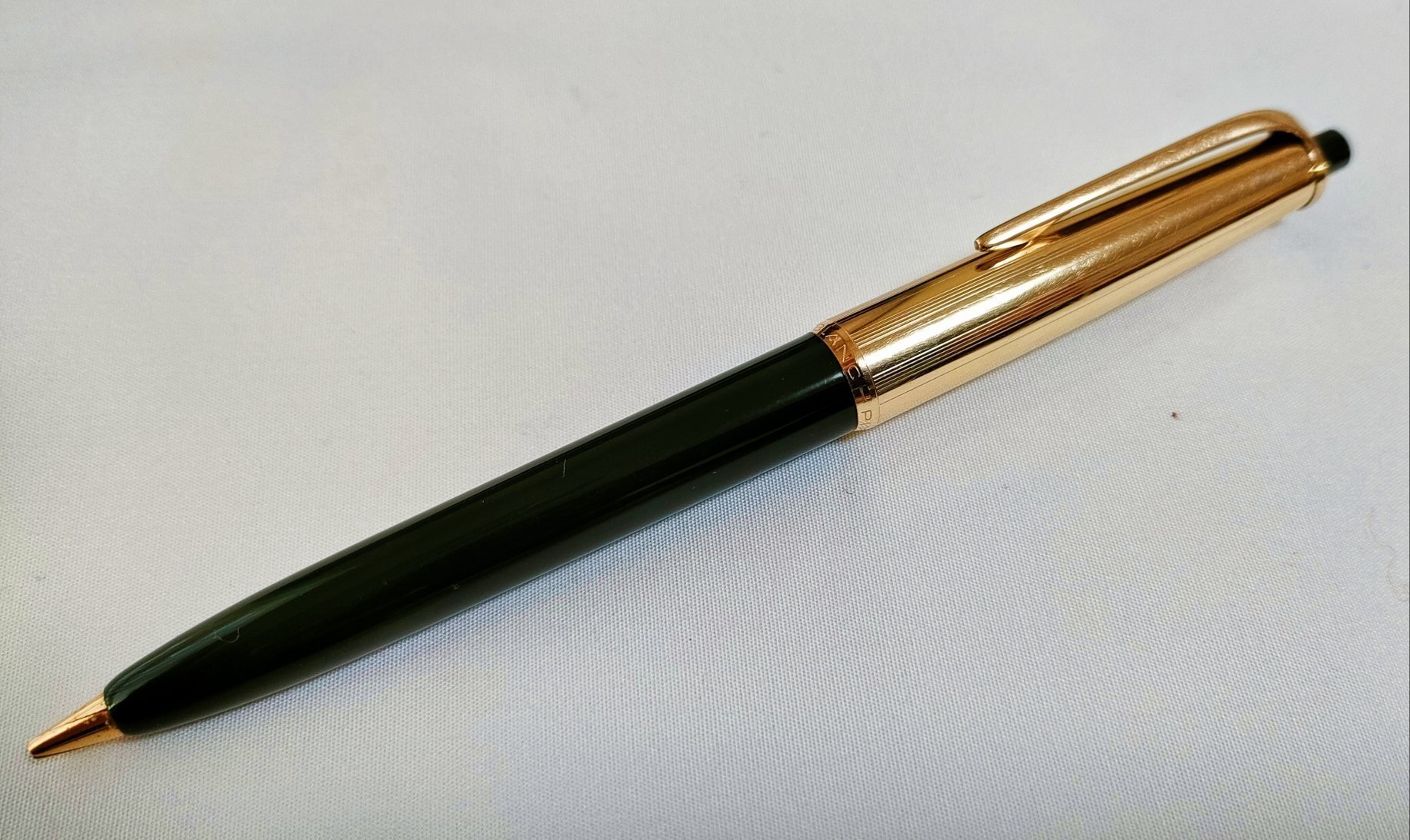 目より先に＜手＞が諾った名品。モンブランのPix No.75｜カッタウェイ