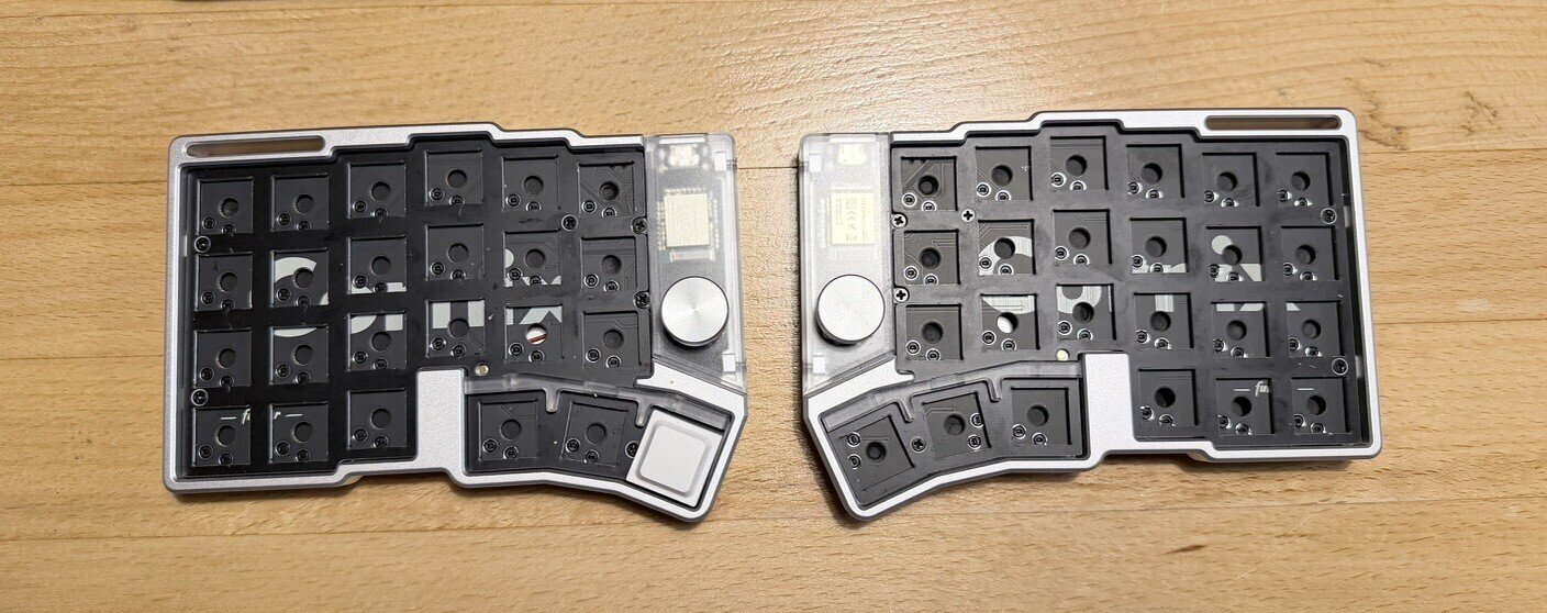 Cornix LP Black / Lofree void / 他 Cornix のキースイッチを Lofree Void Switch に変えた｜Hayato