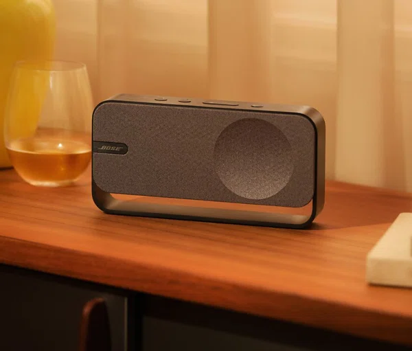 Bose SoundLink Home レビュー：名機Mini IIの影を追うのはもうやめた
