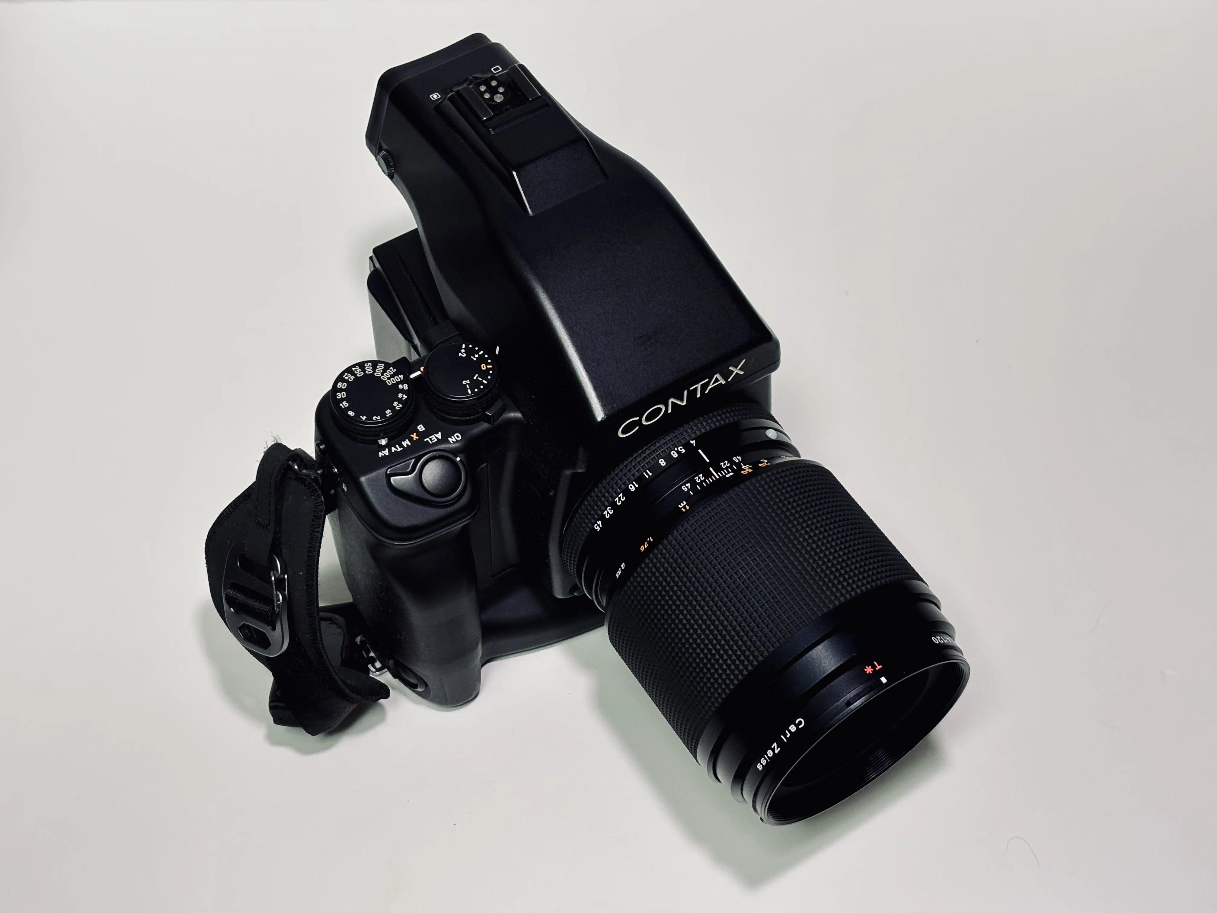 CONTAX645は結局MFで撮ることになる。であるならば。｜Takumi Ikeda