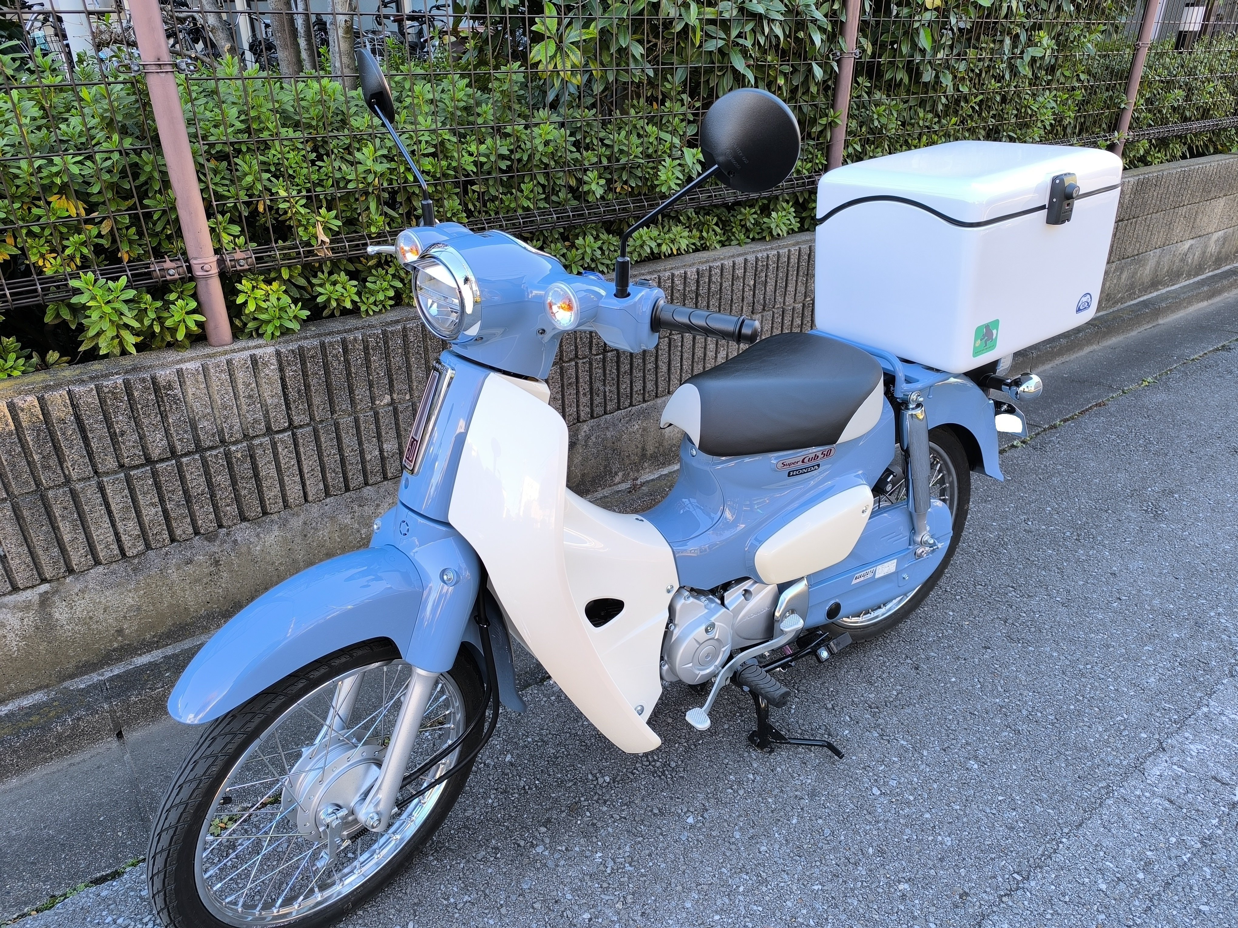 スーパーカブ50ファイナルエディションの外装をカスタムしてみる｜フォボス