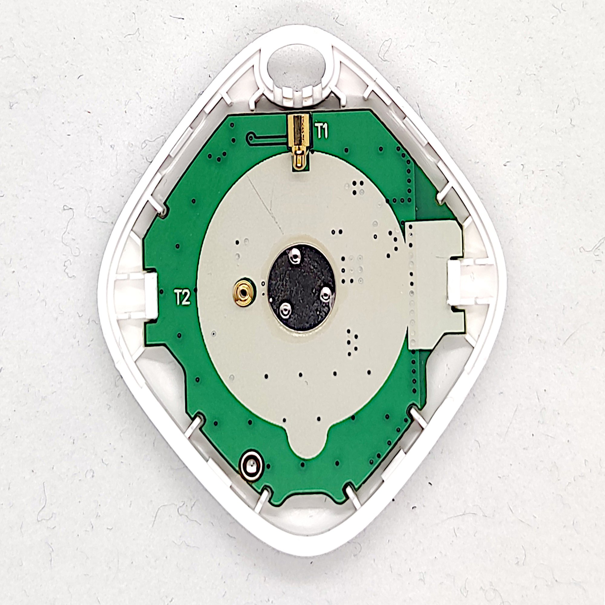 100均ガジェット分解】(76)ダイソーの「紛失防止タグ」｜tomorrow56 (ThousanDIY)