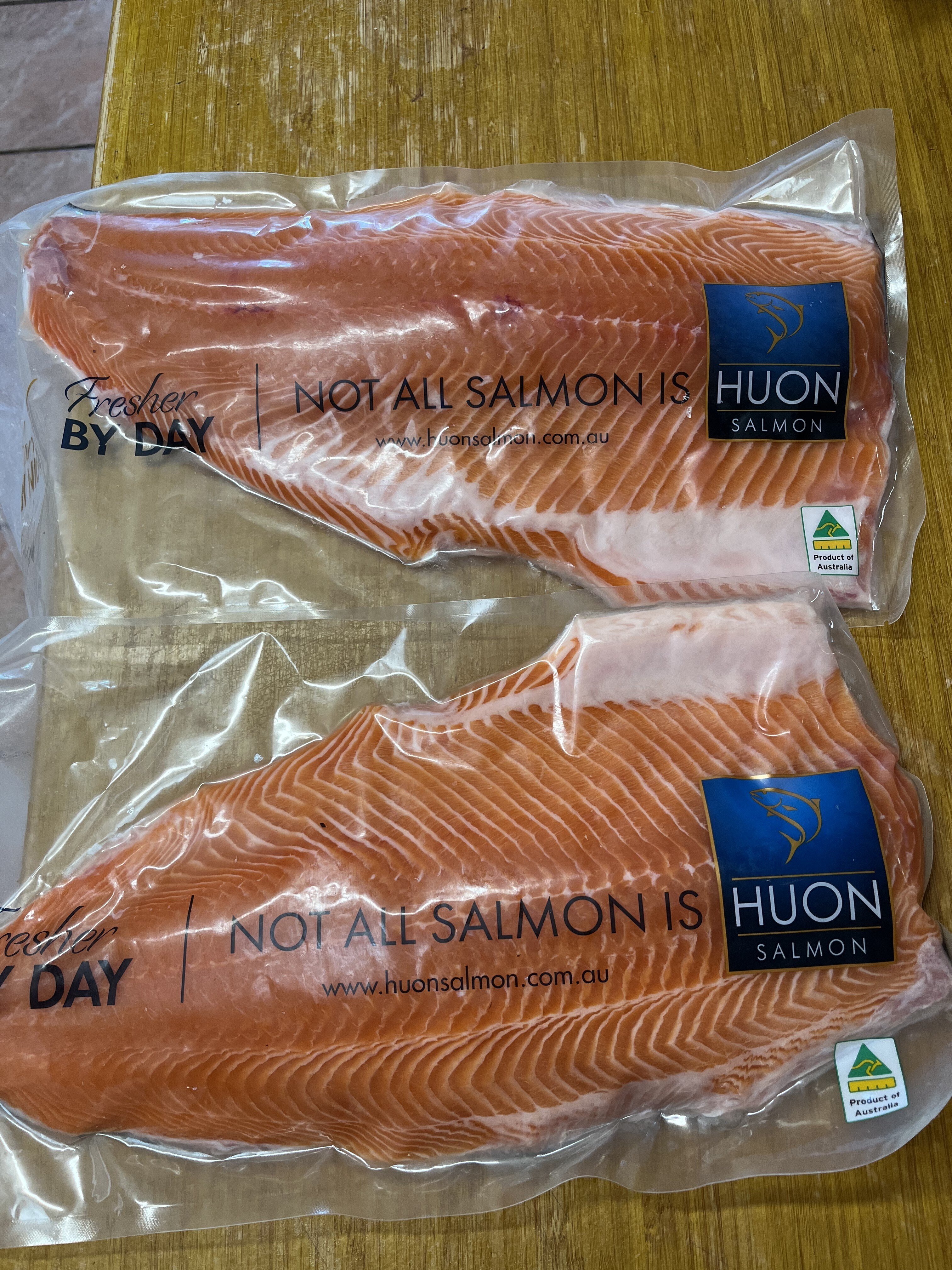 サーモン2ターキー1 2年間のワーホリ記録 #14】タスマニア、サーモンファクトリーでの6ヶ月