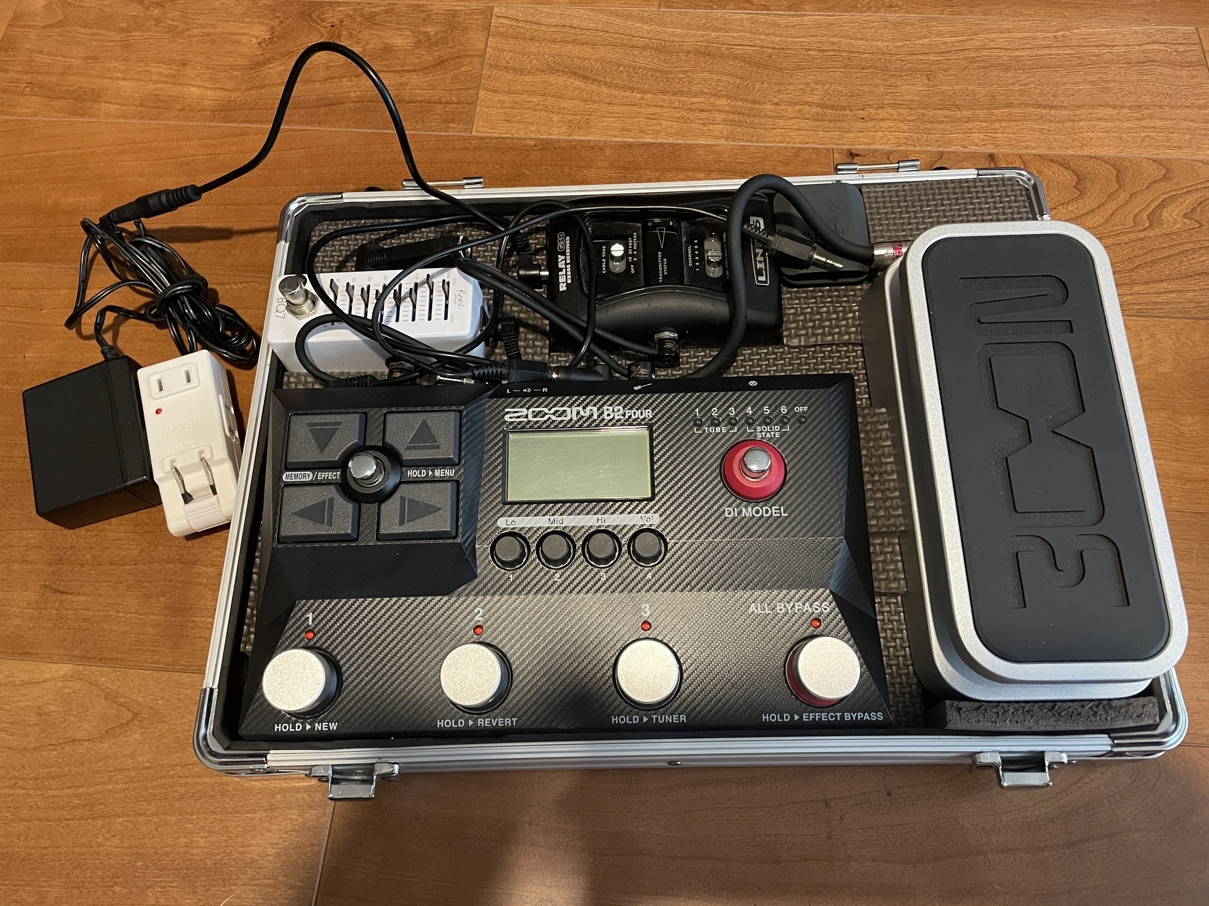 楽器】ZOOMマルチエフェクタのケーブルアクセス改善方法【B2four】【MS