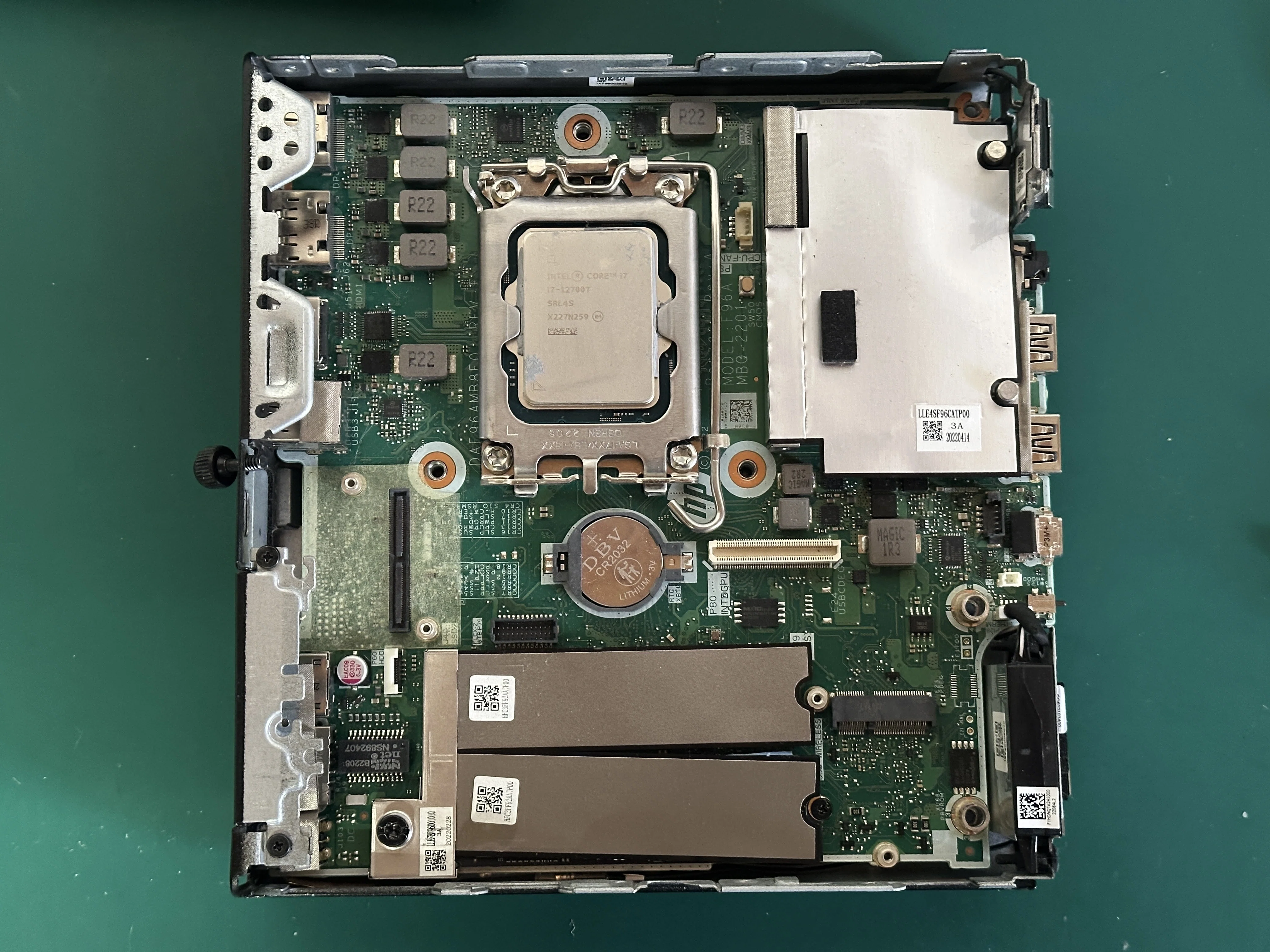 HP Elite mini 800 G9 電源が入らない | パソコン修理 札幌｜阿部