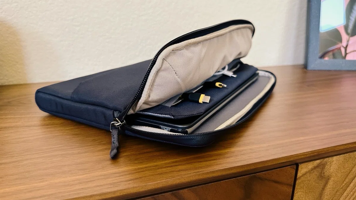 ベルロイ Laptop Caddy ノートPCケースがおしゃれで超便利｜ガジェット