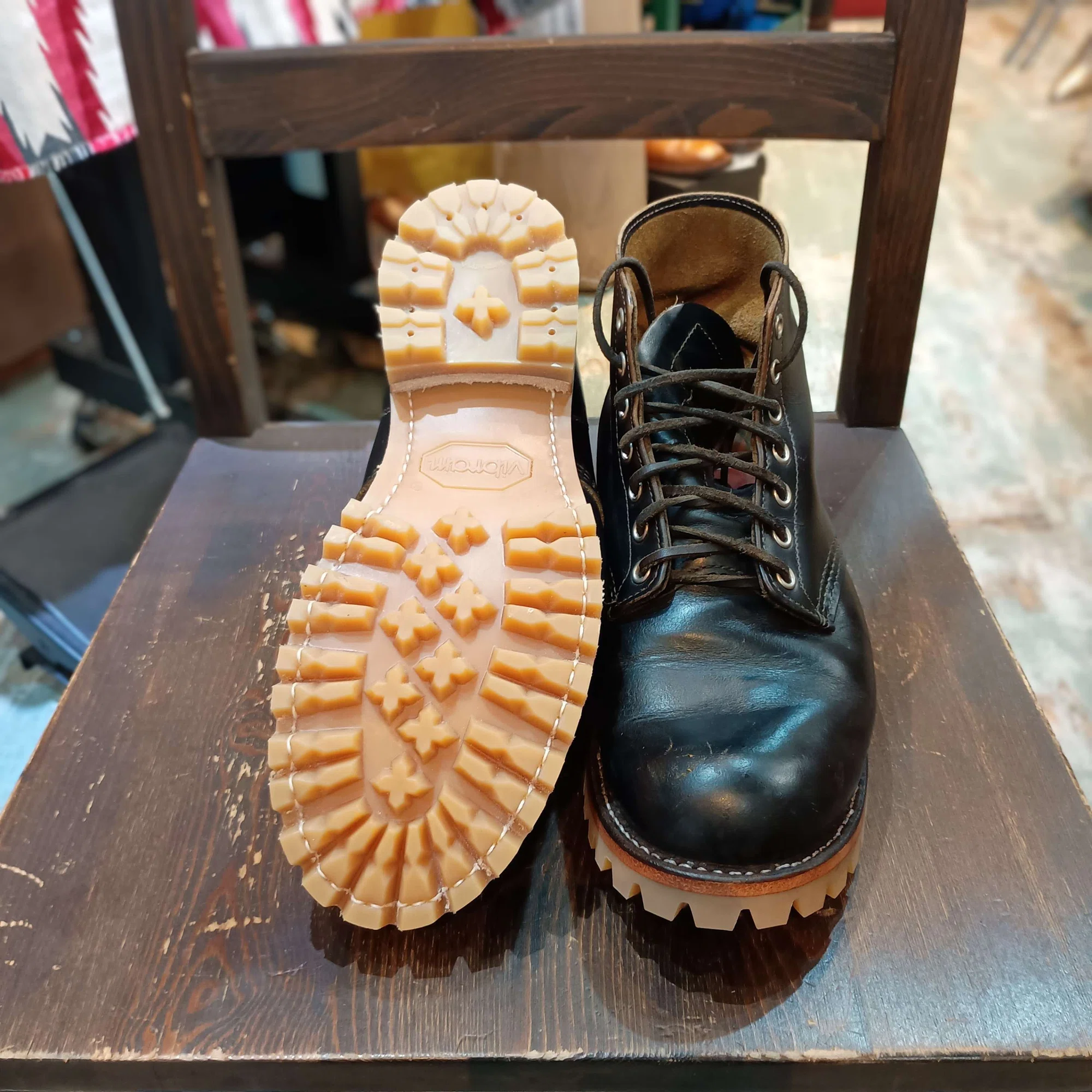 Resole/ソールカスタム】Red Wing#9870+vibram#100 Honey｜CREA Repair 