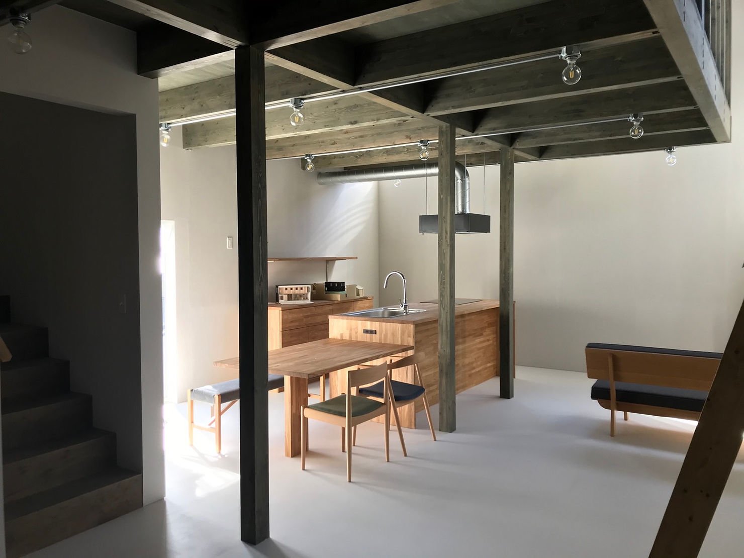 critique］ 1-1Architects：House ST まちとくらしの断面｜佐藤布武