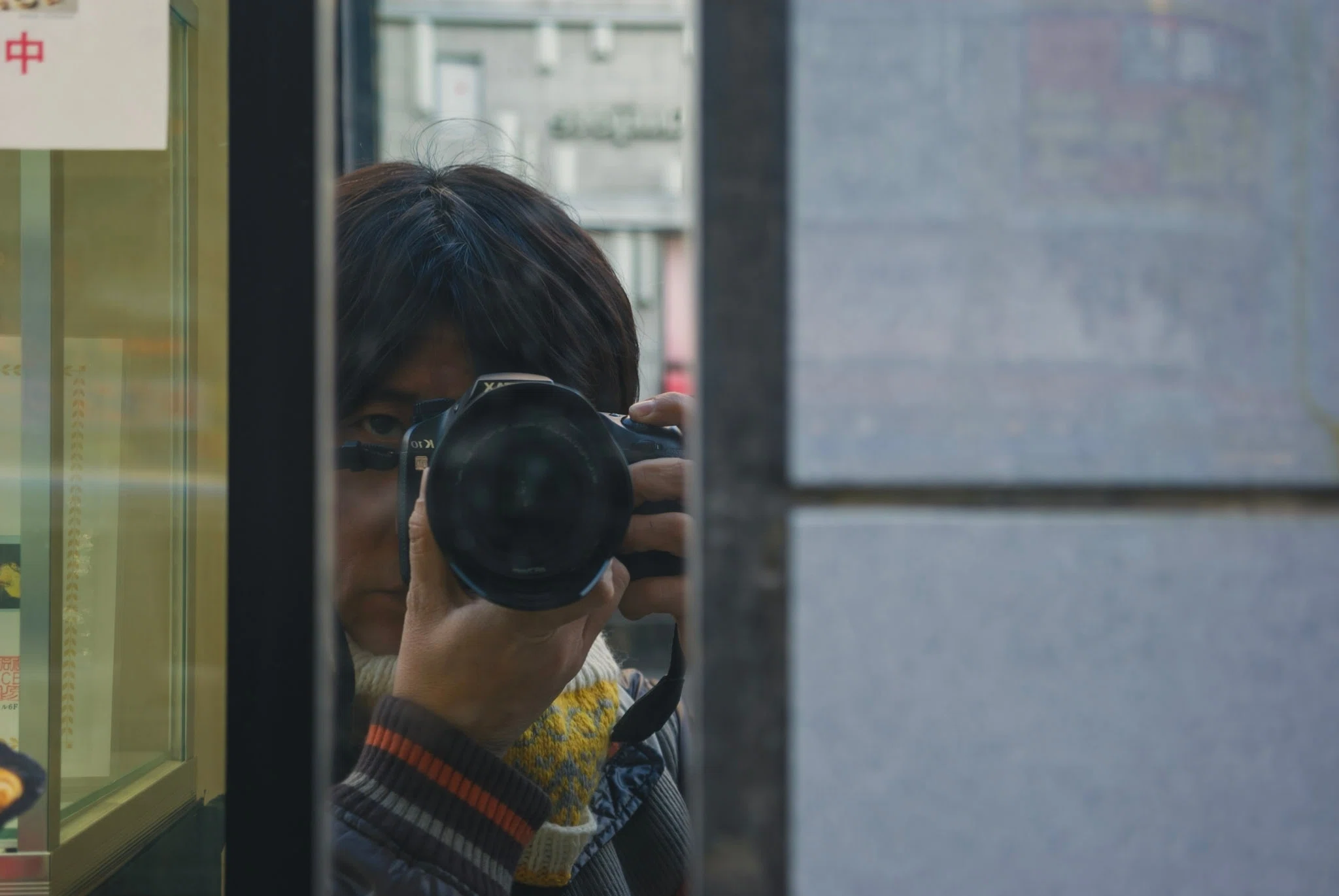 PENTAX K10Dが描くオールドデジカメの世界。新宿から幡ヶ谷へ。｜driftwood