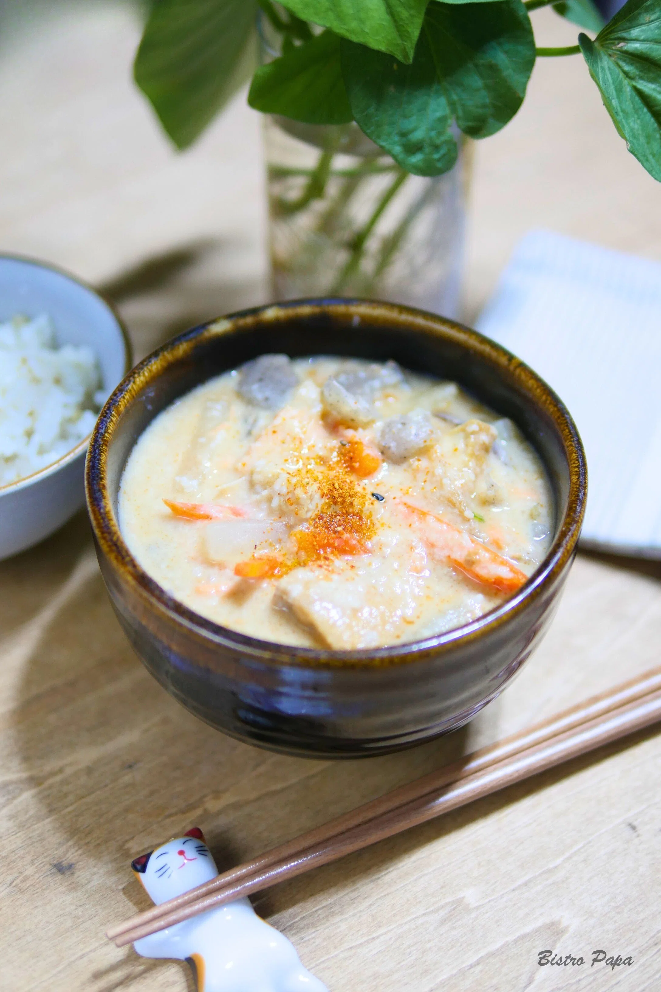 Year-end: Making 'Kasu-jiru' (Sake Lees Soup) with fresh sake lees