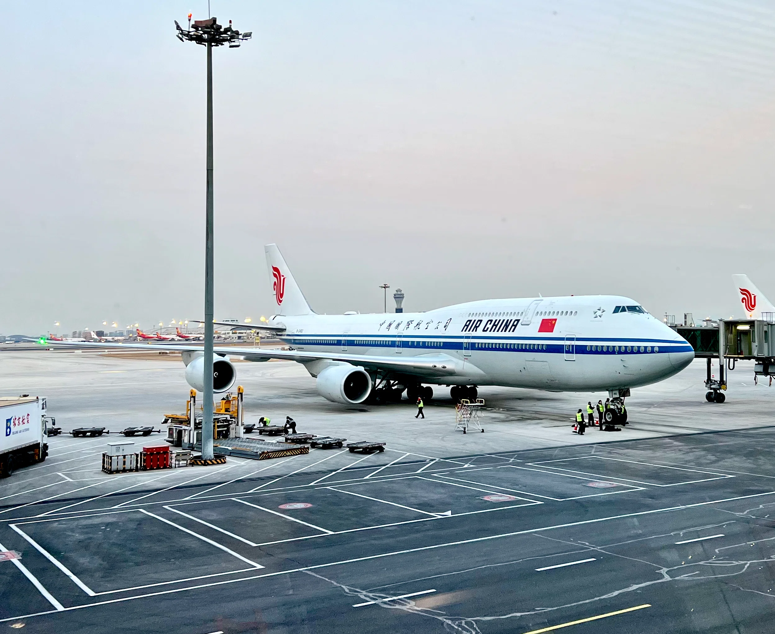 かつて中国政府要人の専用機だったB747-400に遭遇｜solitude 普通の生活