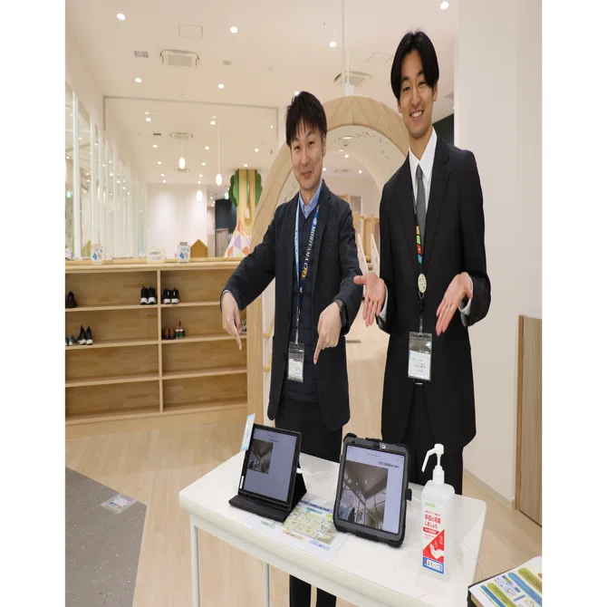 滋賀県守山市】1人3秒で完結。子どもの入退館を保護者に通知する