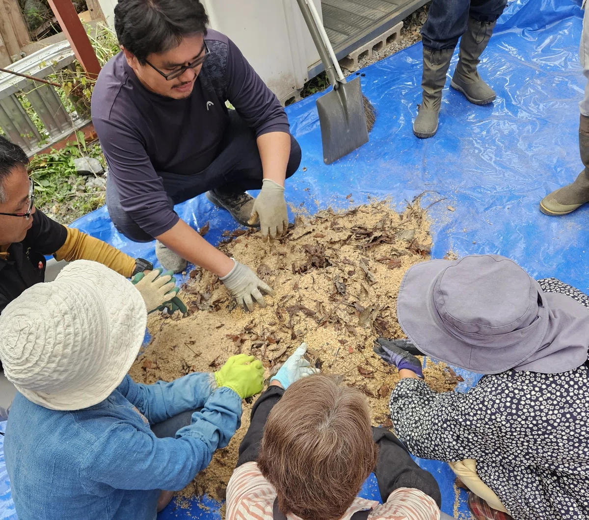 Compost Project Launch! ~A Small Revolution Starting from Local ...