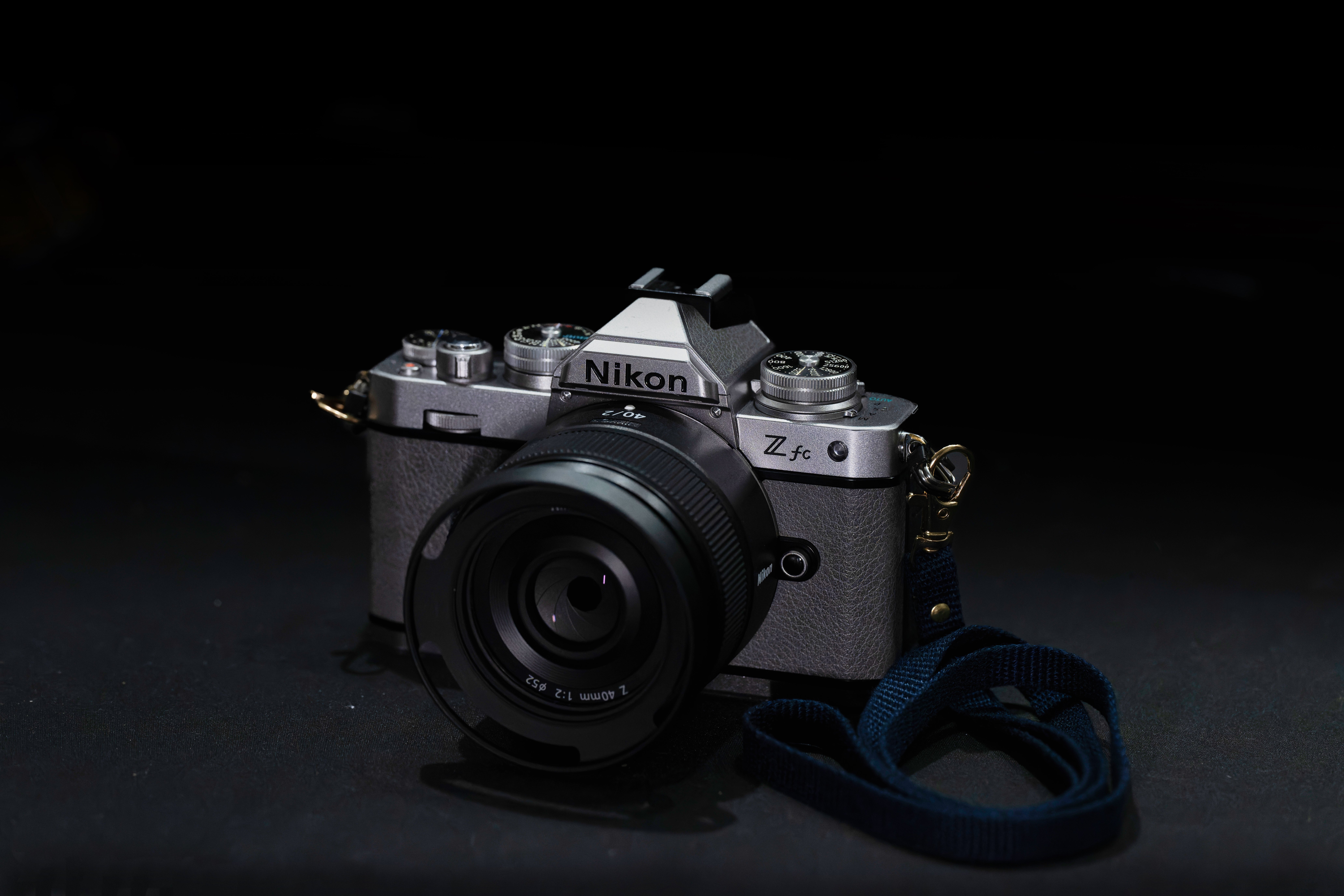 別軸」のカメラ『zfc』レビュー｜北の写真館