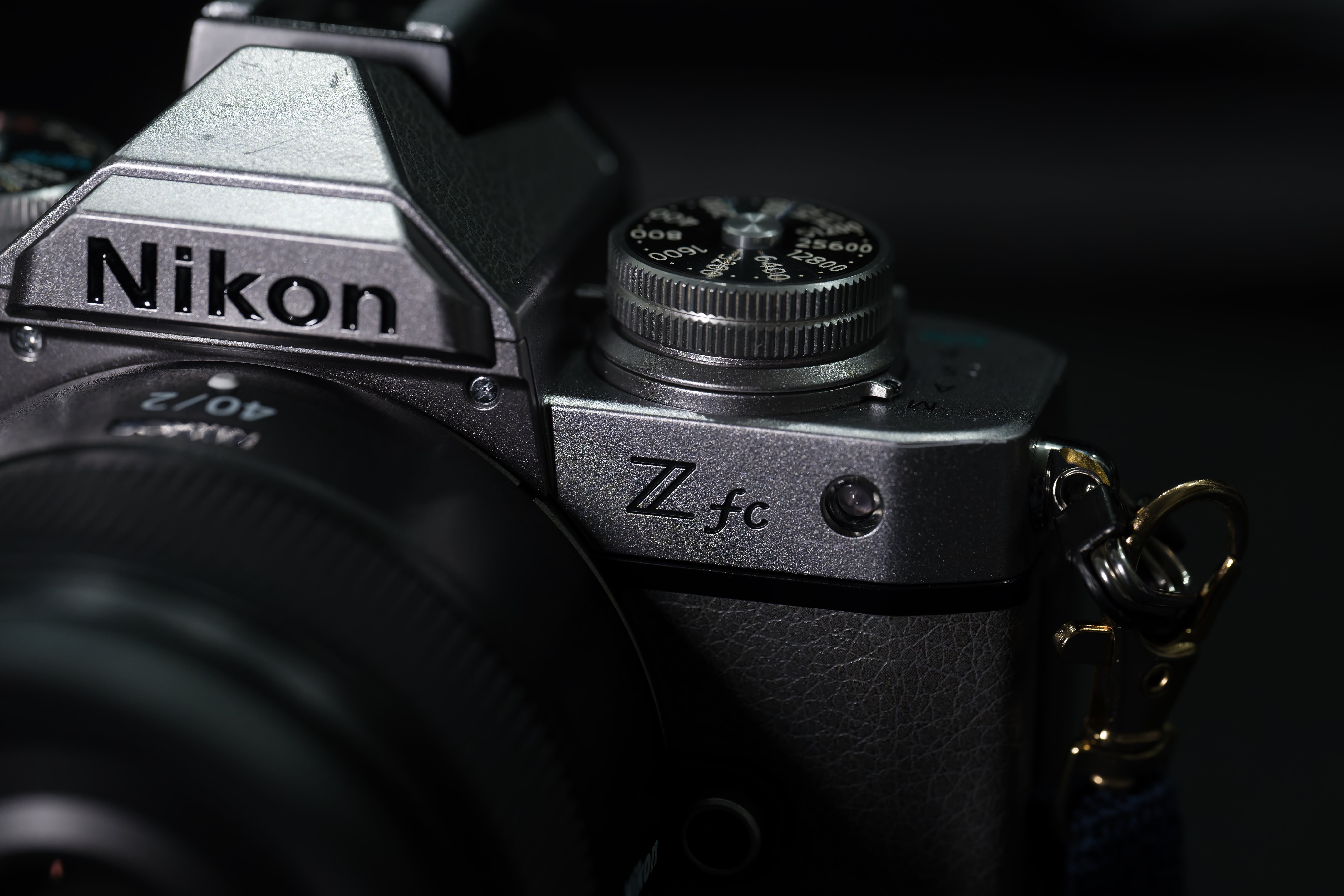 別軸」のカメラ『zfc』レビュー｜北の写真館
