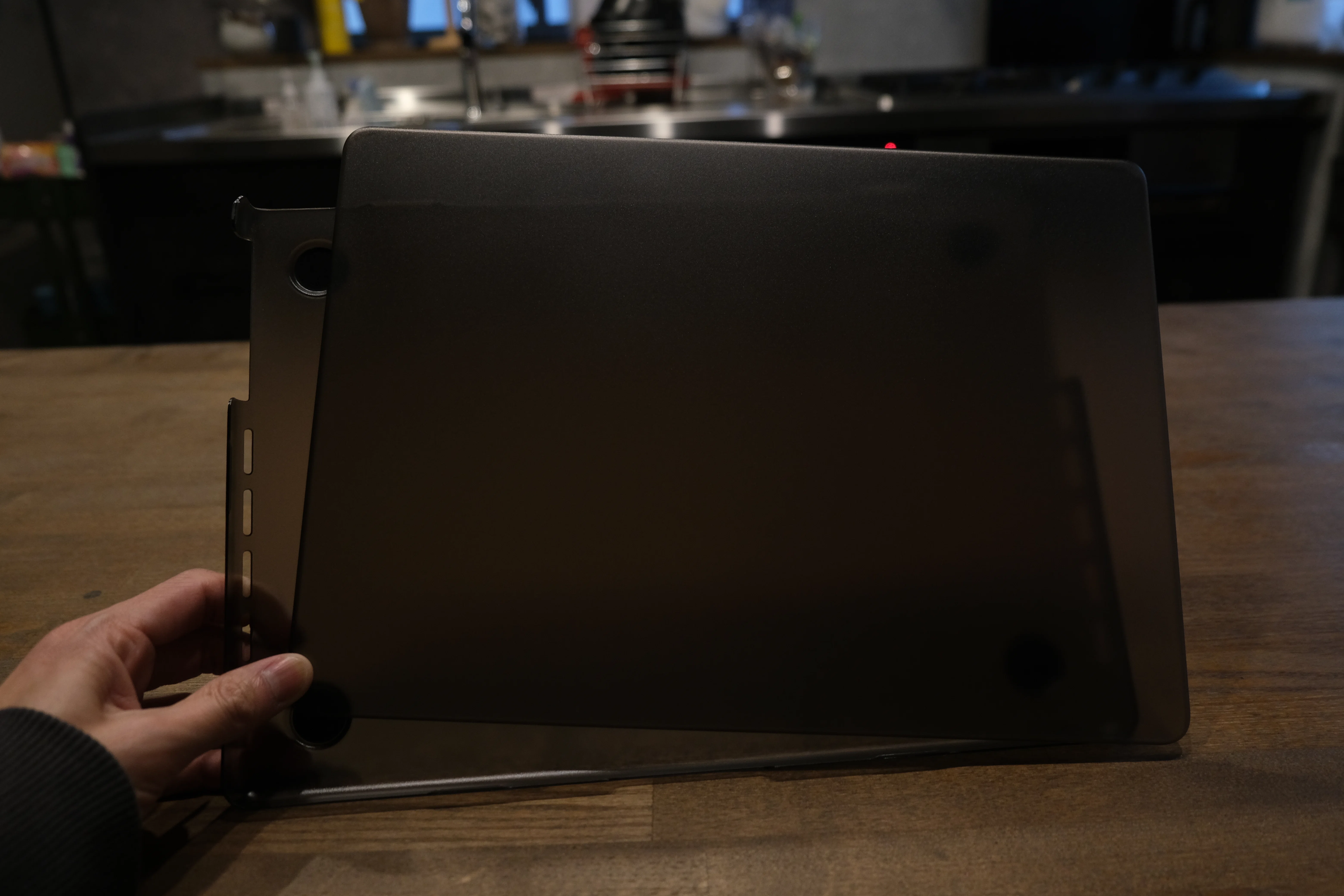 MacBook Pro M5と一緒に買ったもの｜クリエイティブしたい男