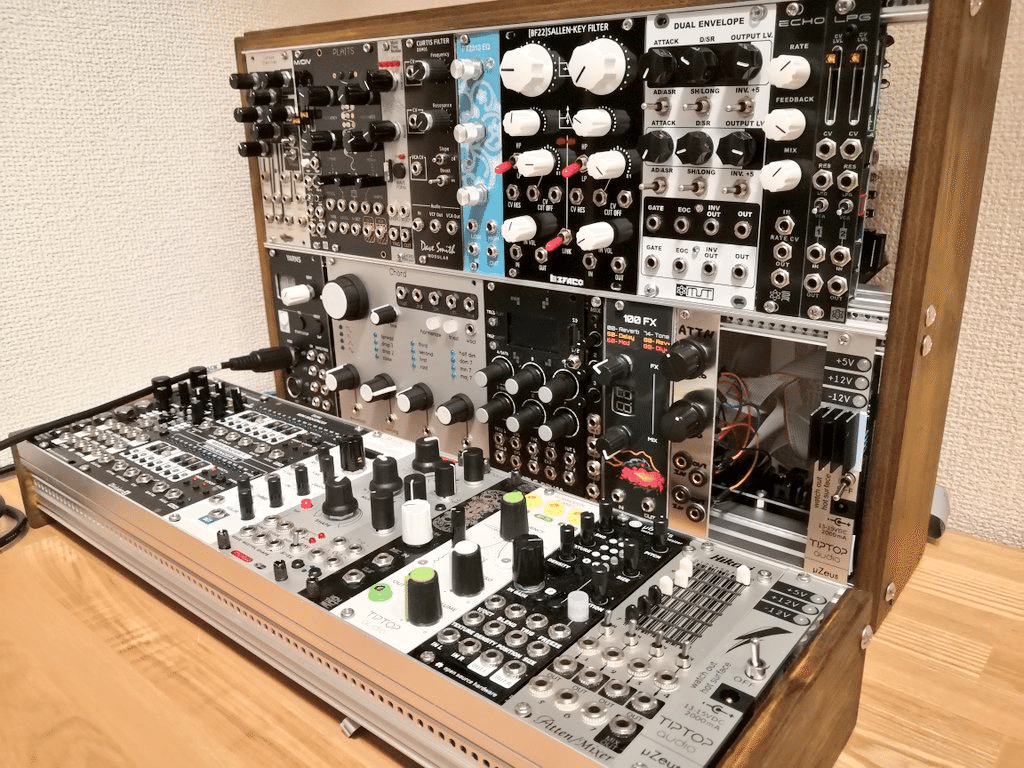 自己紹介 HAGIWO/ハギヲ : modular synthesizer DIYer｜HAGIWO/ハギヲ