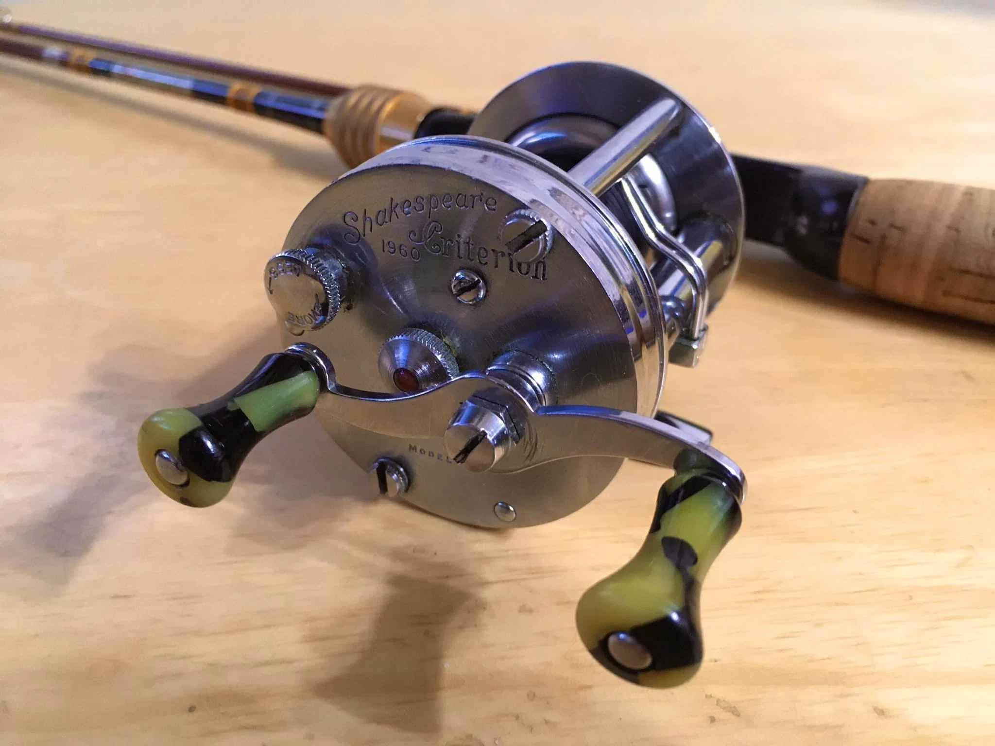 🎣オールドフィッシングタックル018 レベルワインドの夜明け