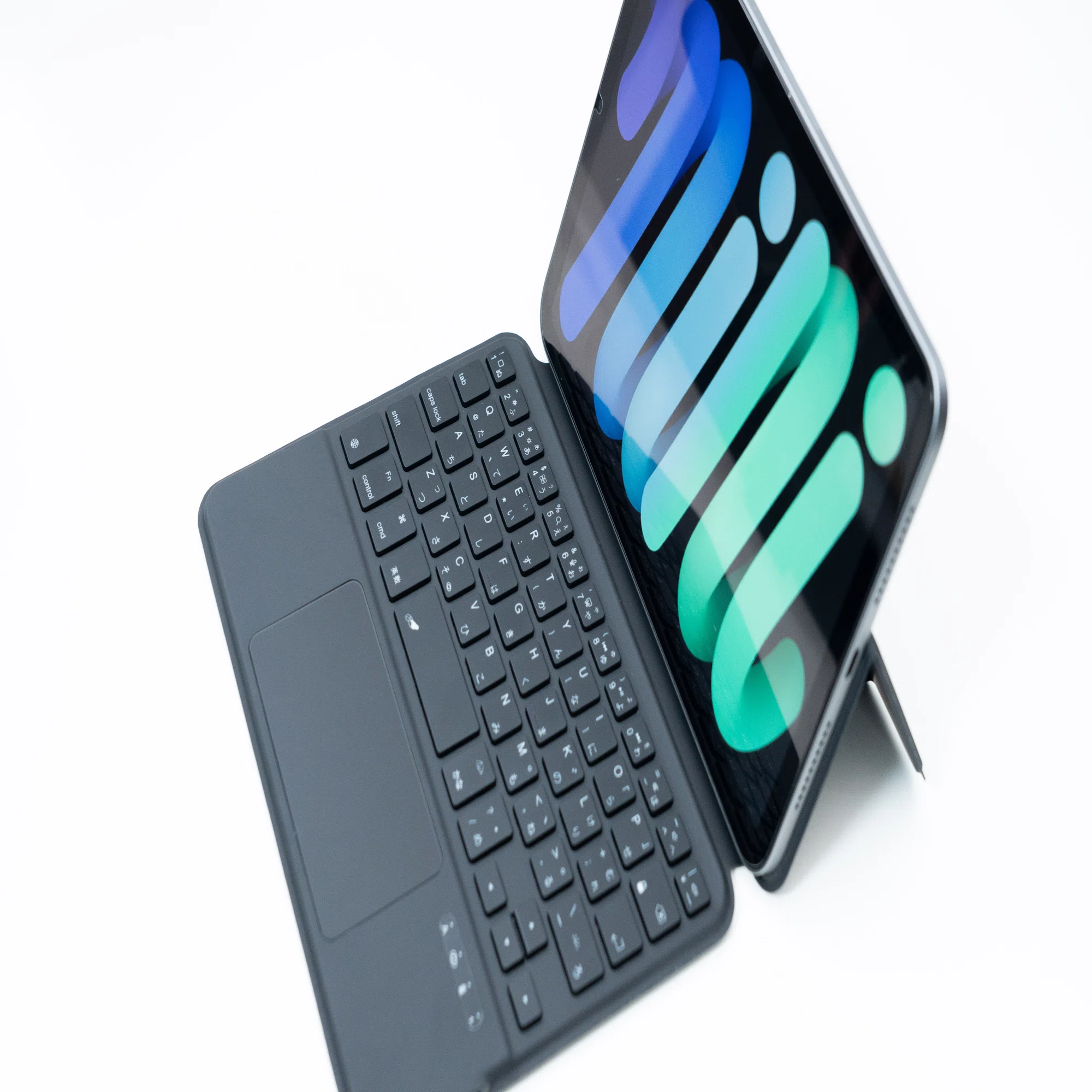iPad miniをミニPC化できた、待望のタッチパッド付きキーボードケース 