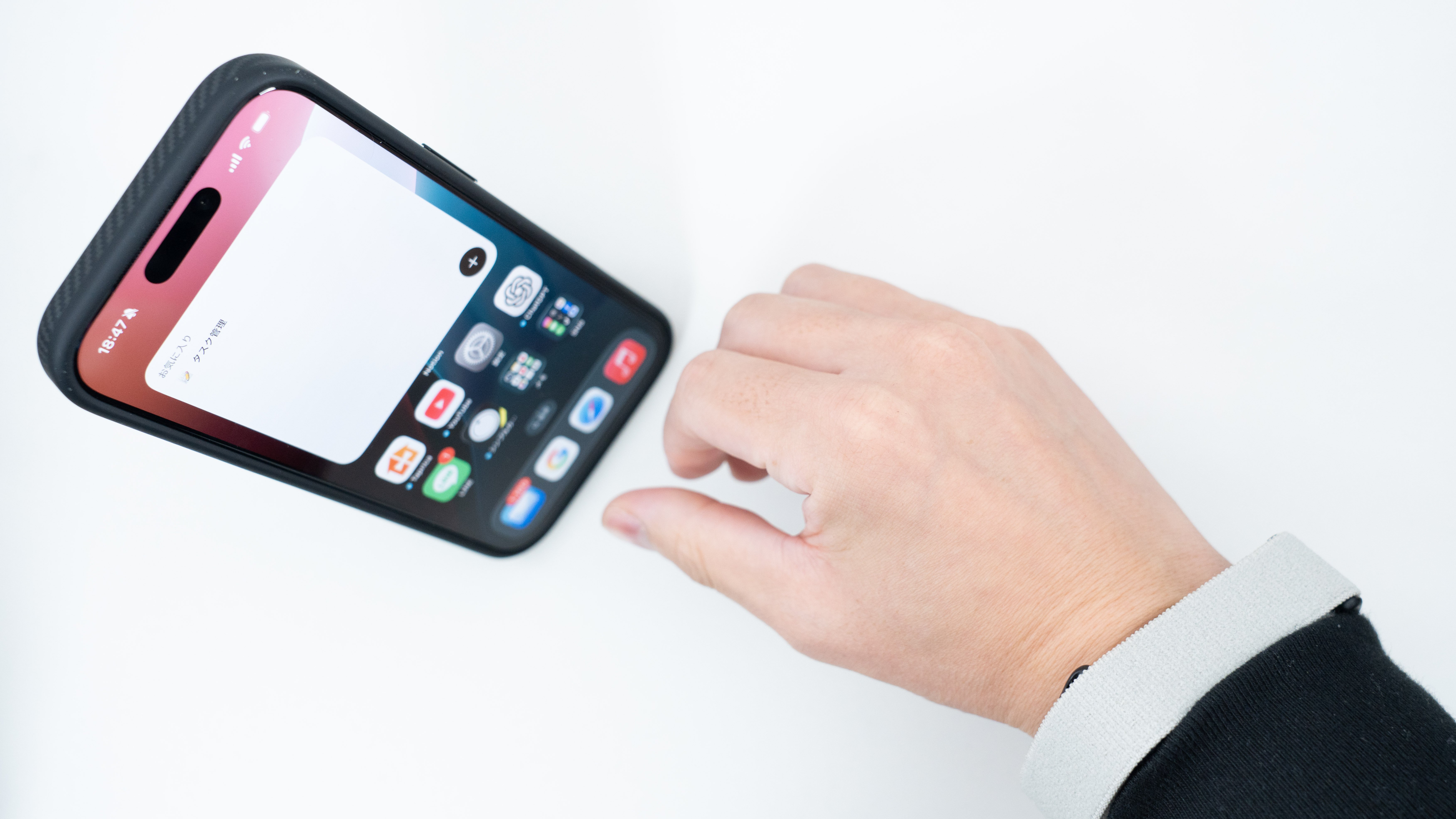 SF体験】神経信号で操作する次世代リストバンド「Mudra Link」レビュー