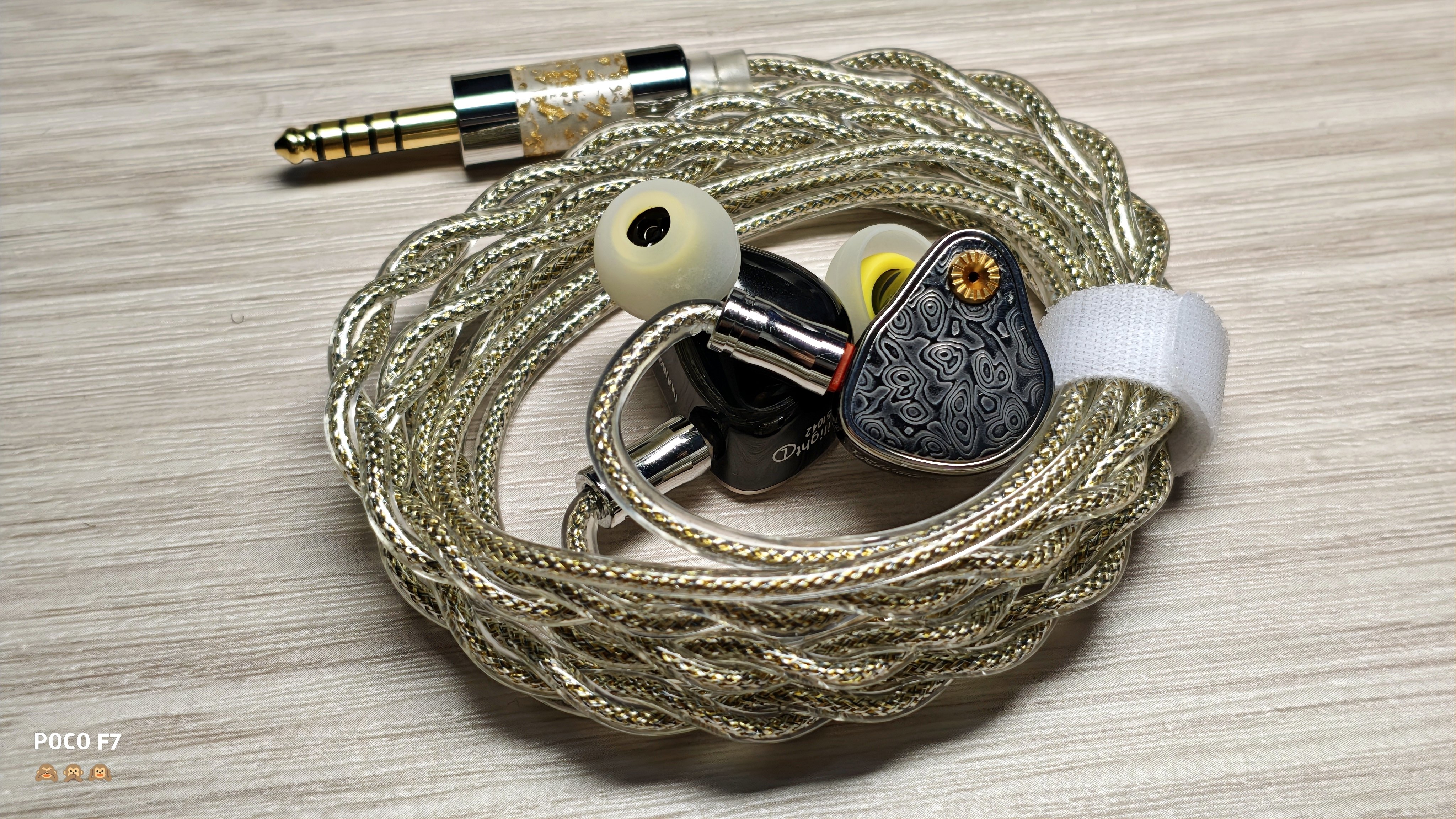 □INAWAKENTwilight-DS 紹介｜イヤホンジャックと豆🐒@ポタオデ