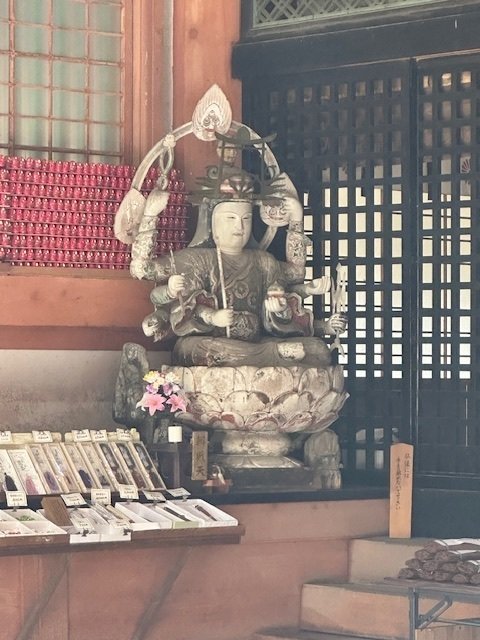 VOL.62】琵琶湖に浮かぶ祈りの島｜竹生島（宝厳寺・都久夫須麻神社）で