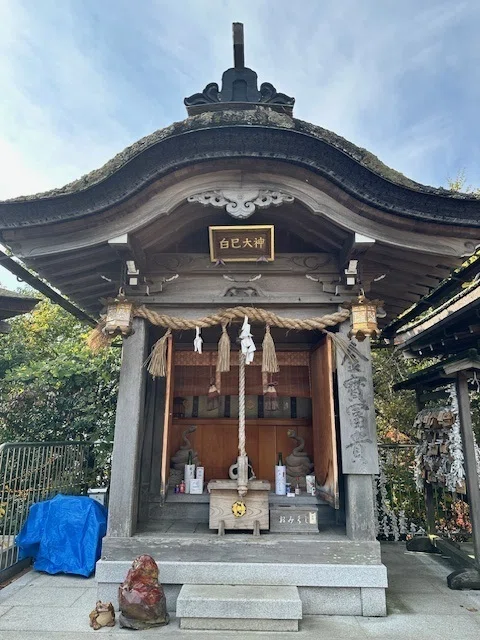VOL.62】琵琶湖に浮かぶ祈りの島｜竹生島（宝厳寺・都久夫須麻神社）で