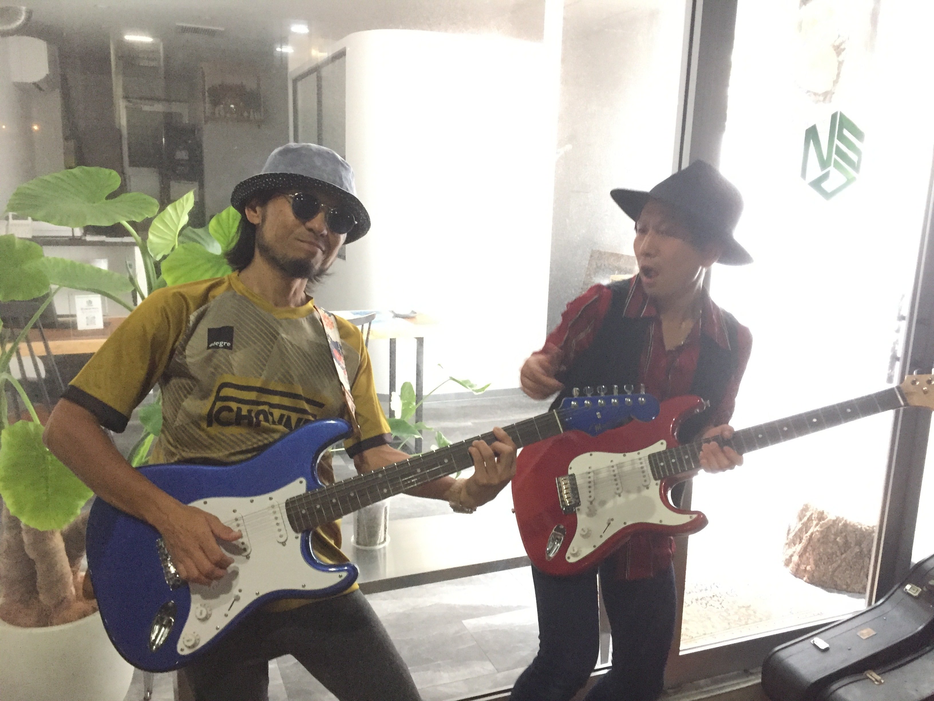 ジェリーズギター秘話】ストラトの安いコピー・モデル『Vision』を使い