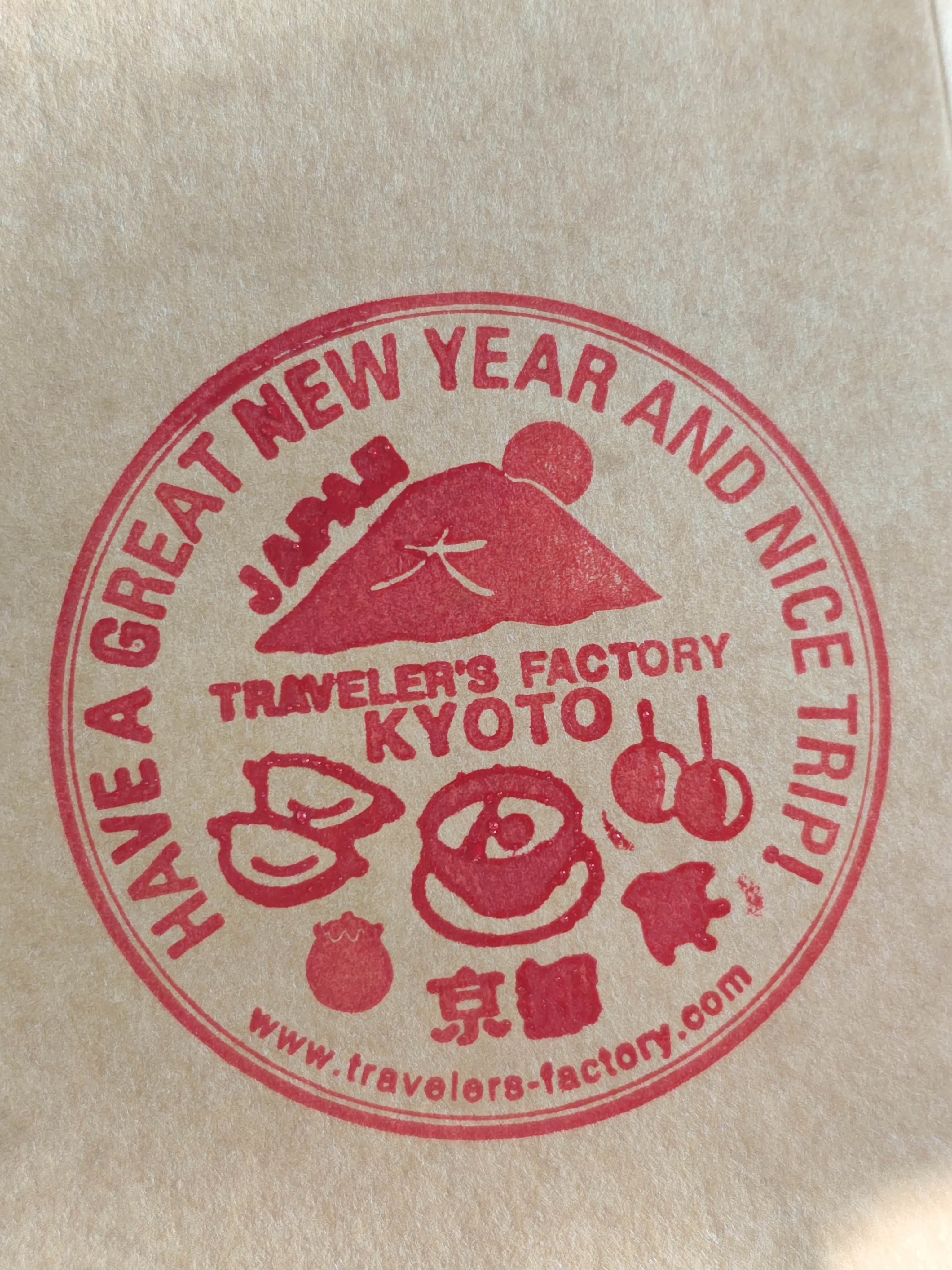 新年、トラベラーズファクトリー京都｜pH7