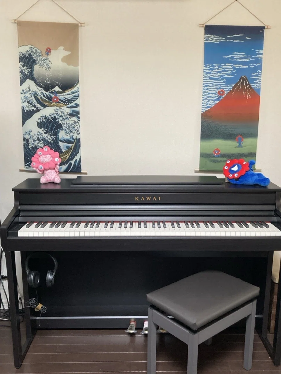 ピアノを習い始めて2週間で（お小遣いをはたいて）KAWAIの電子ピアノを