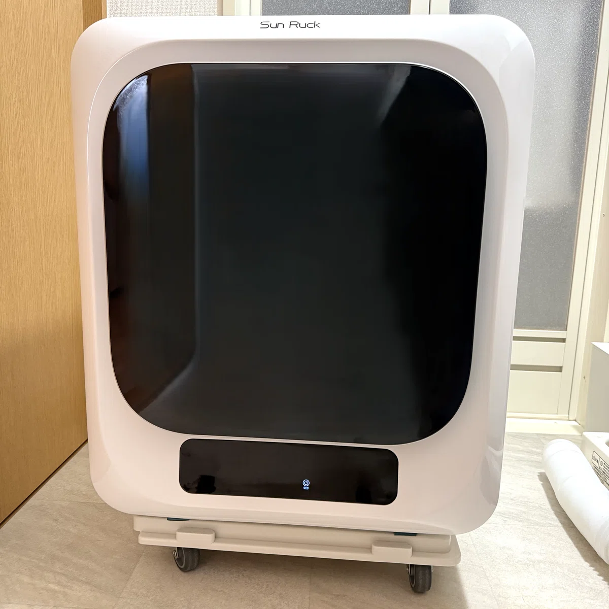 ドラム式洗濯機は置けなかったが衣類乾燥機「乾きくん（SR-ASMN206