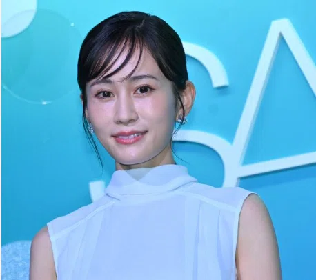 前田敦子が最後の写真集『Beste』を2/13発売へ【芸能活動20周年に贈る自分史上最高の1冊が待ち切れない!!】|タレント写真集パトロール隊