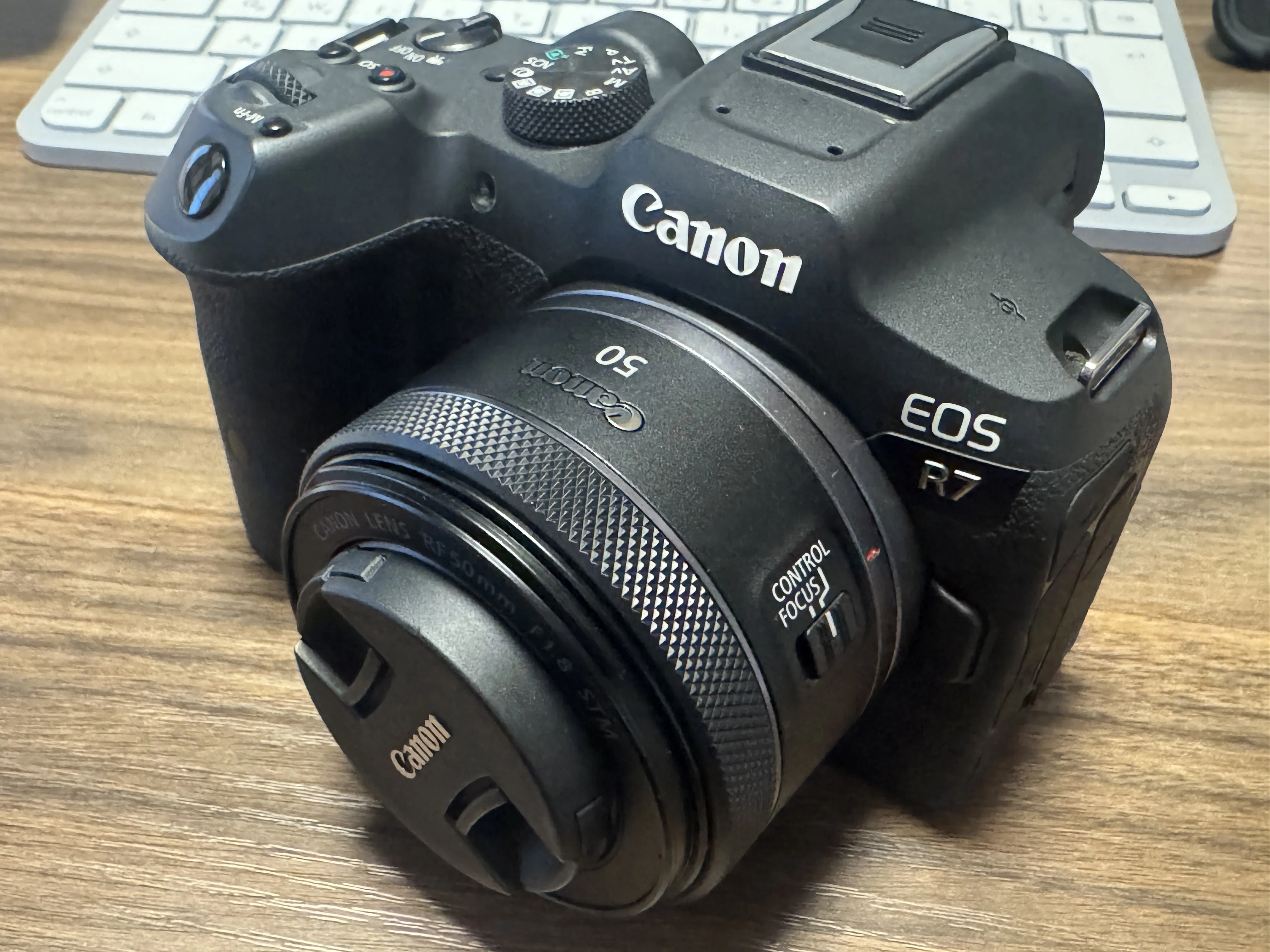 RFレンズを2個手放して、SIGMA 16-300mmを手に入れた話｜いせごん