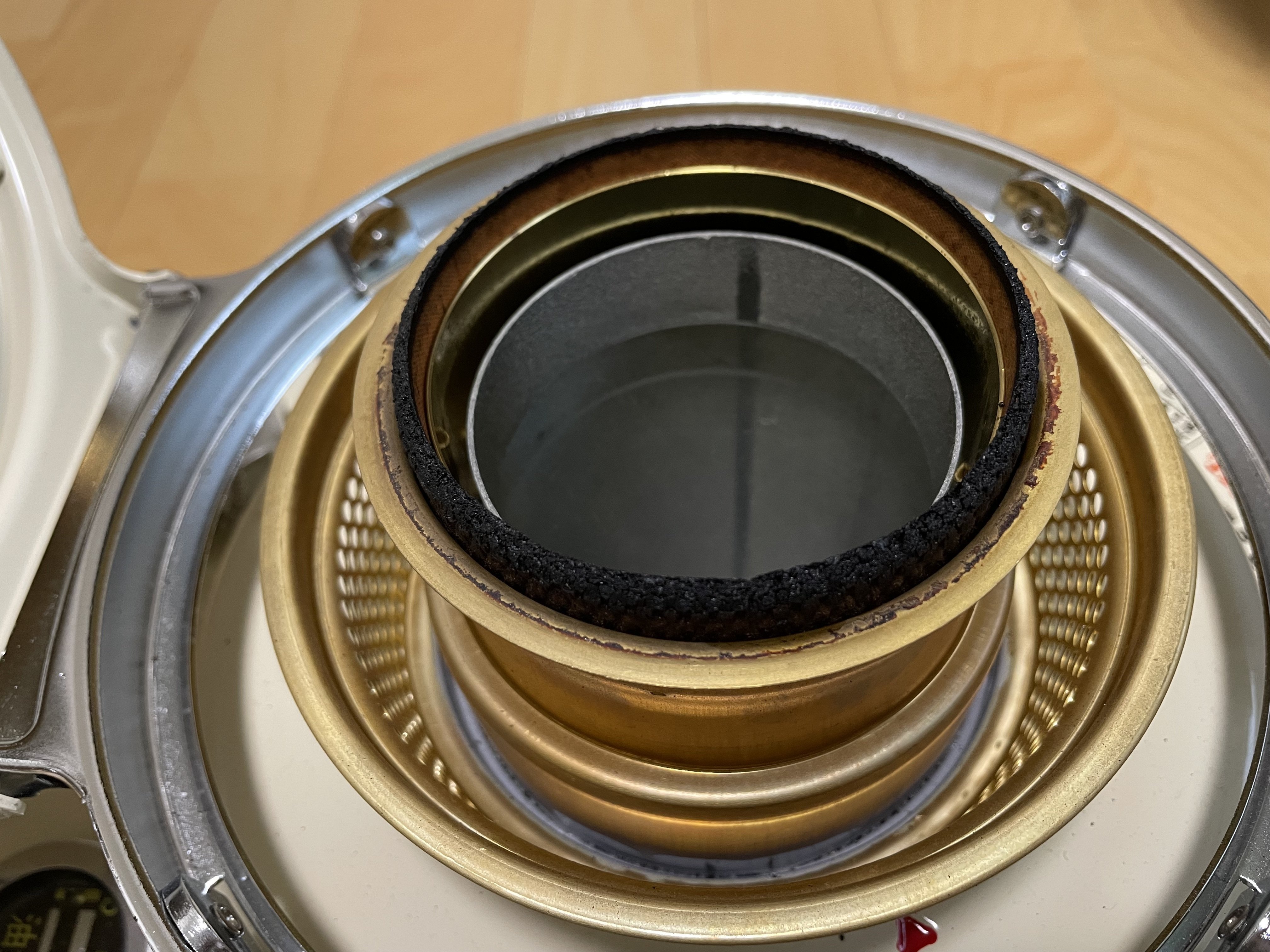 アラジンストーブのお手入れ｜てつ