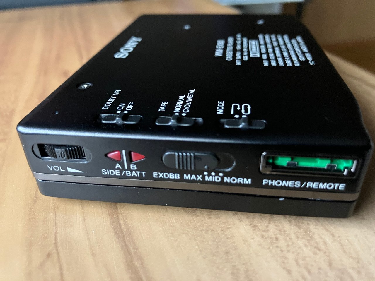 【箱つき】SONY『WALKMAN』WM-EX80 SONY WALKMAN WM-EX80（故障）｜Second Shack