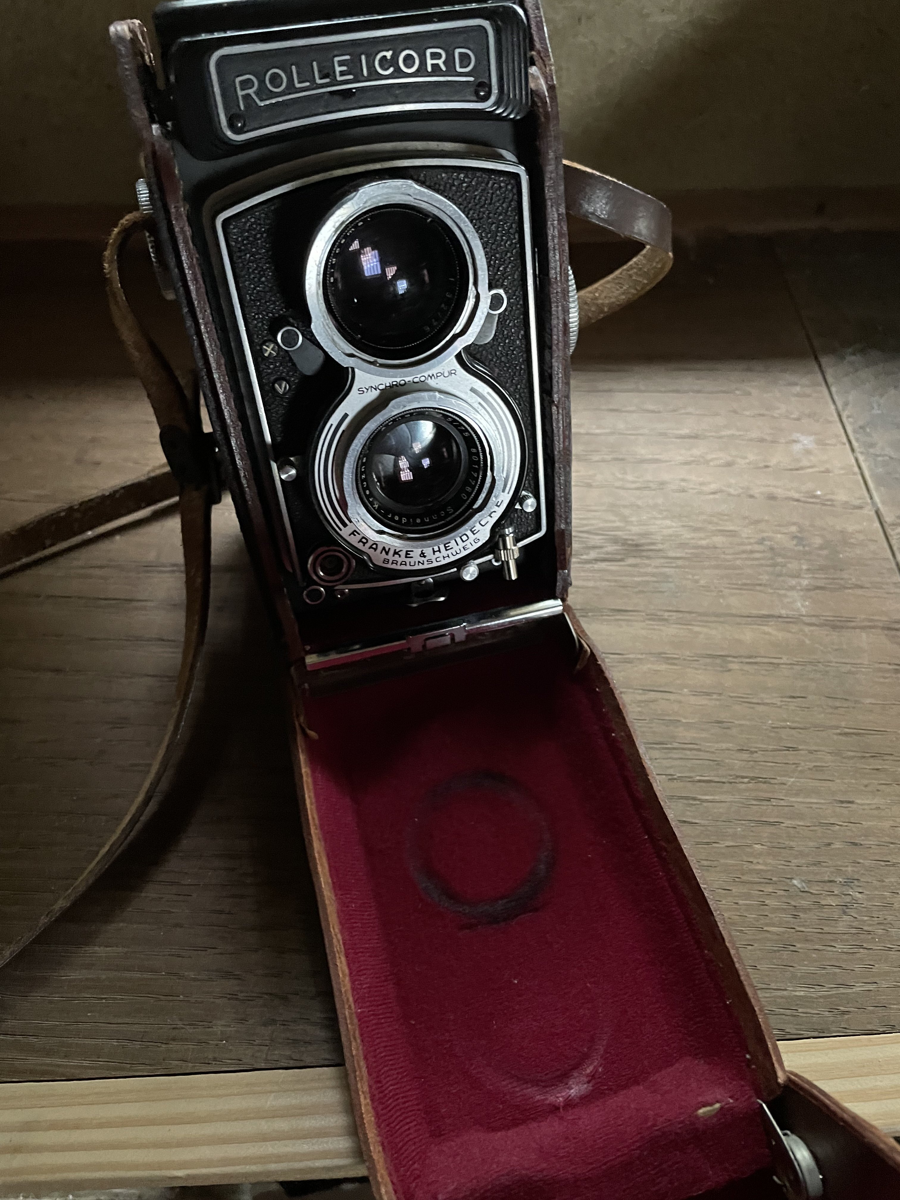 ジャンク ローライコード Ⅱ 壊れています Rolleicord(Ⅱ型）数年前に