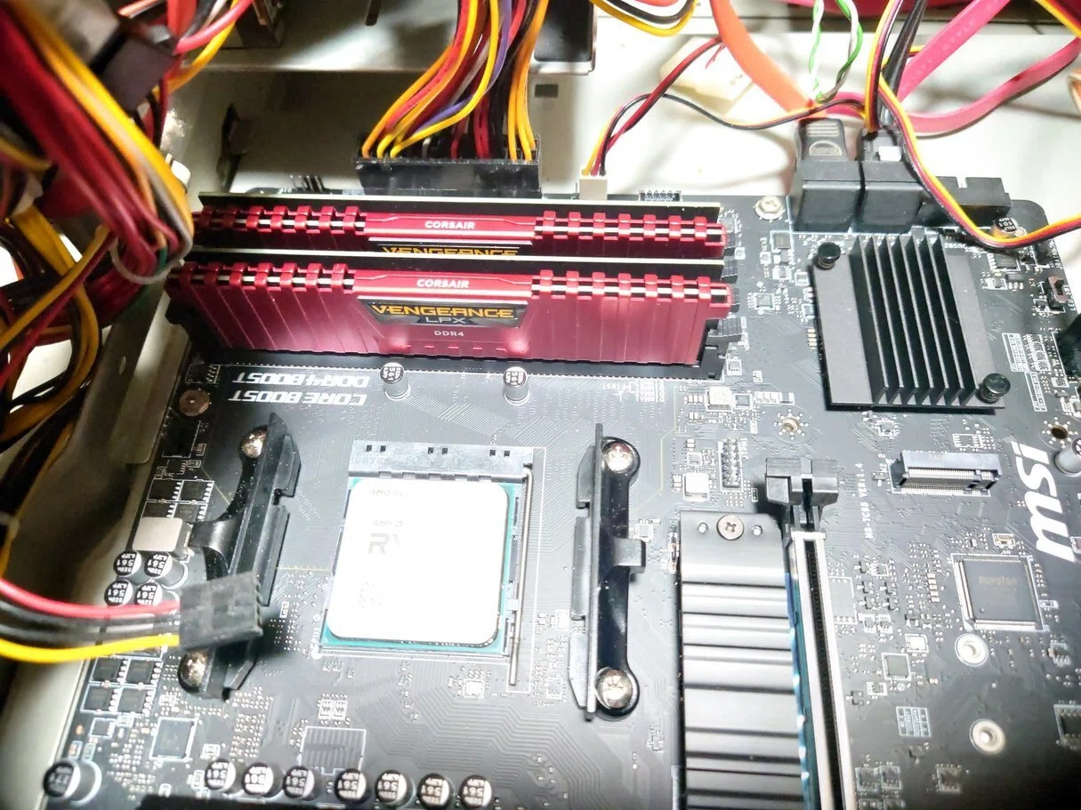 DDR4メモリーでの自作機制作のススメ、DDR5メモリー高騰な今、3.6万円