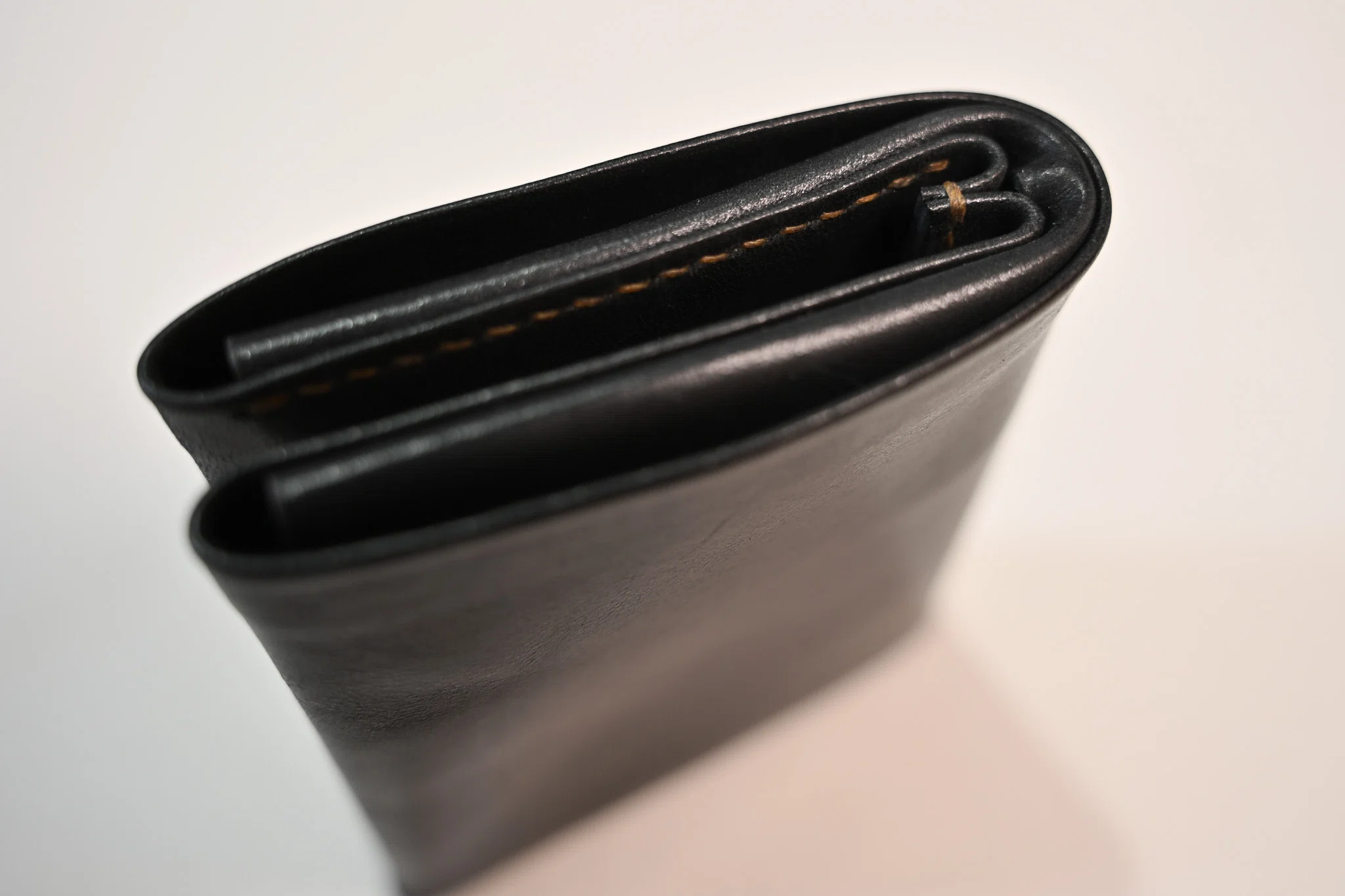 レビュー品】OUGI Leathers新作「8563」｜自分だけの「正解」が