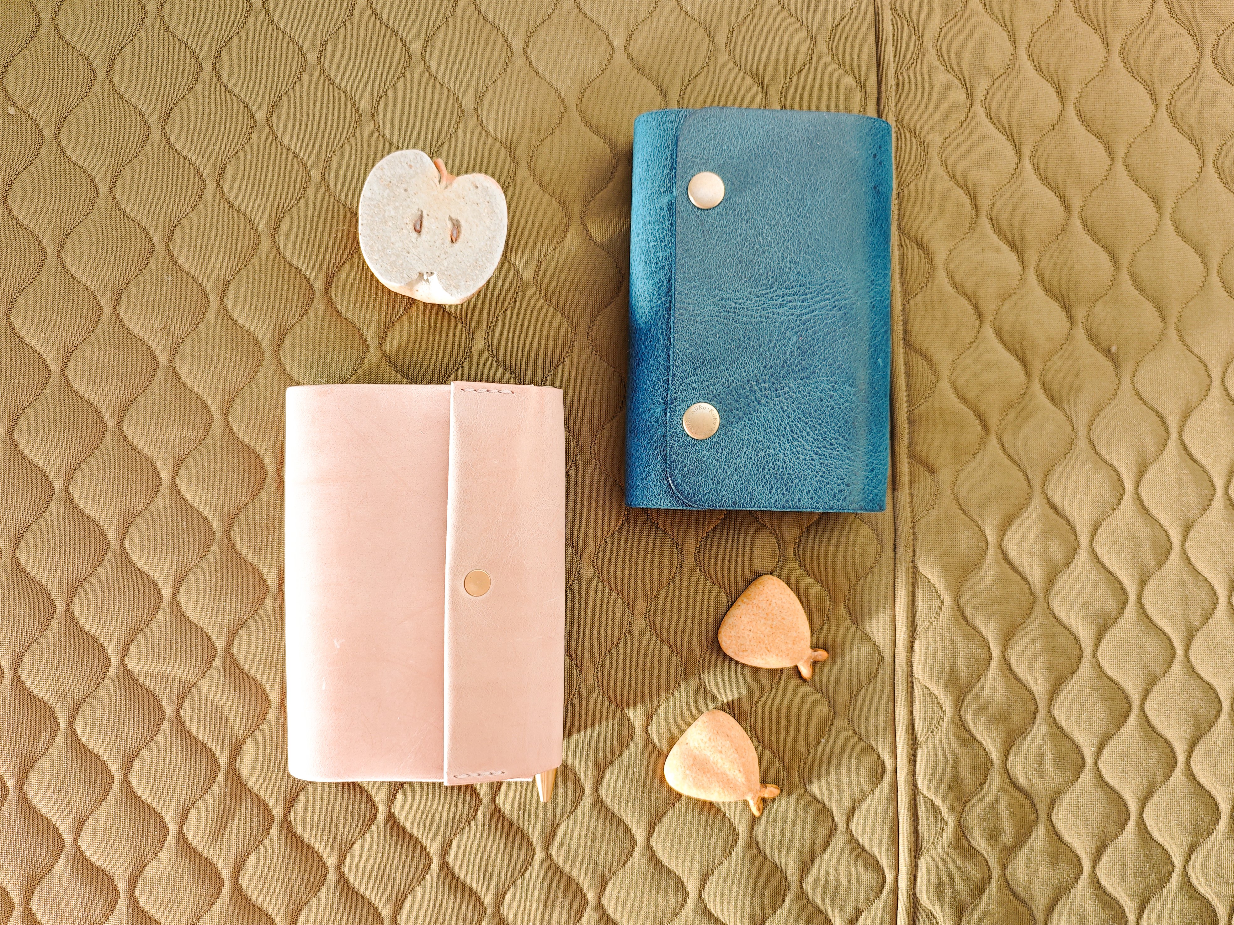 まだ続くか】忘年手帳(3)【キイロワークス】｜aoyamaan.jp