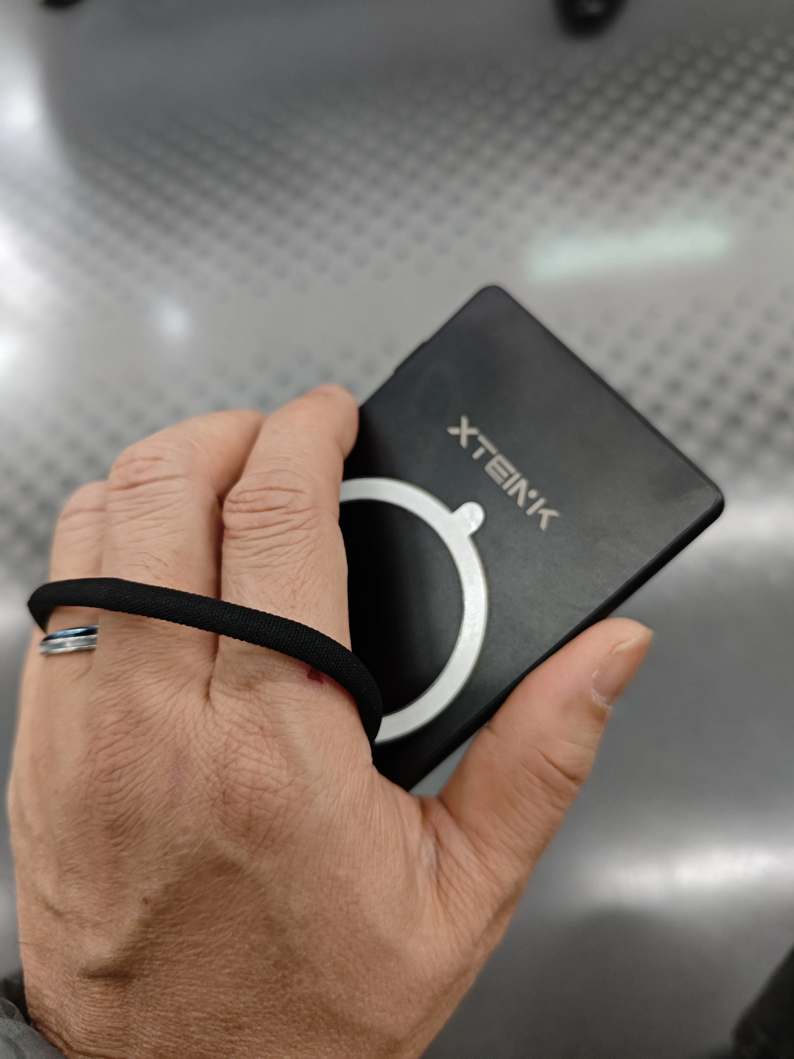 XTEINK X4のプチハック 200円で快適に｜葉月 陽