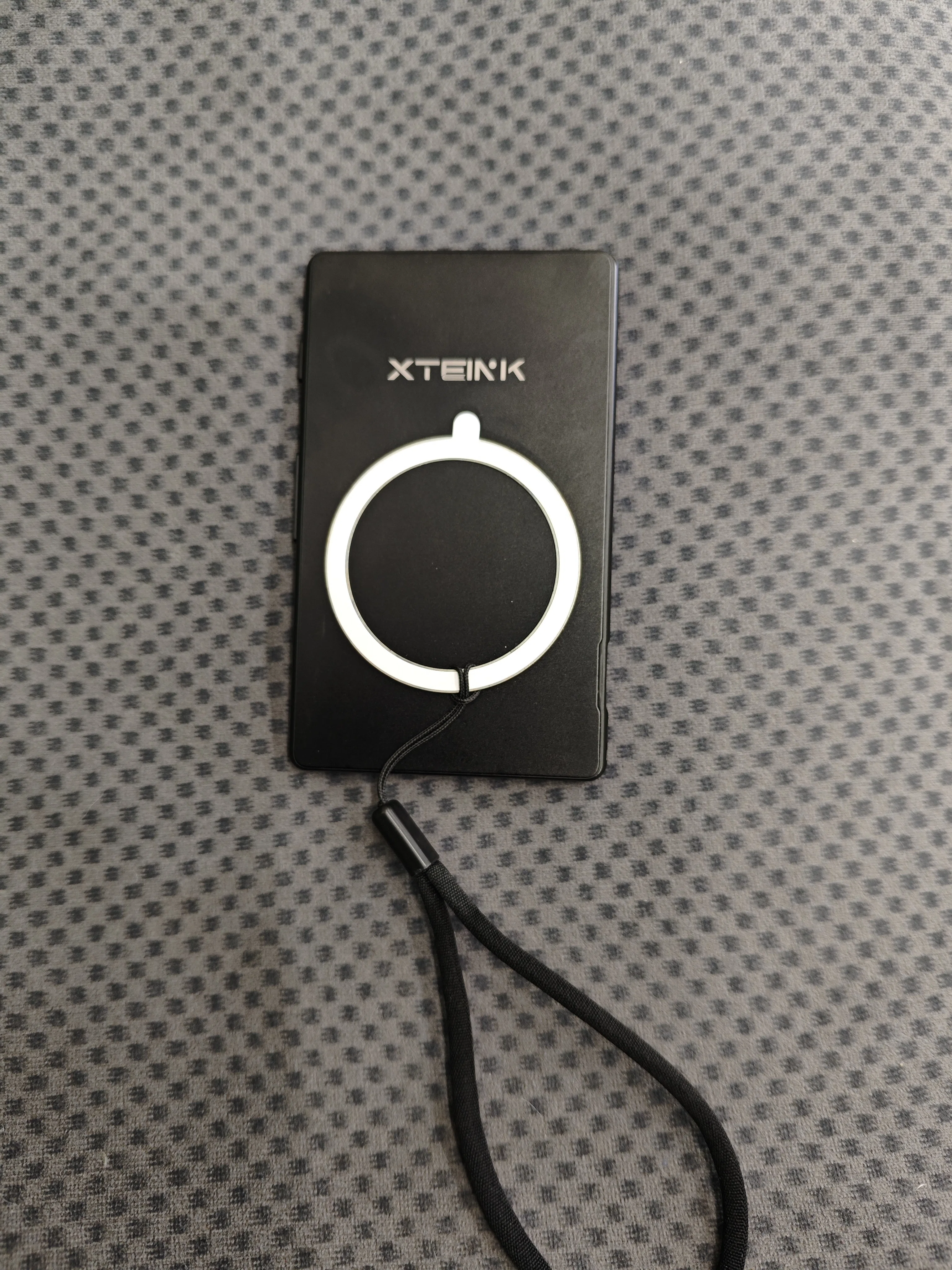 XTEINK X4のプチハック 200円で快適に｜葉月 陽