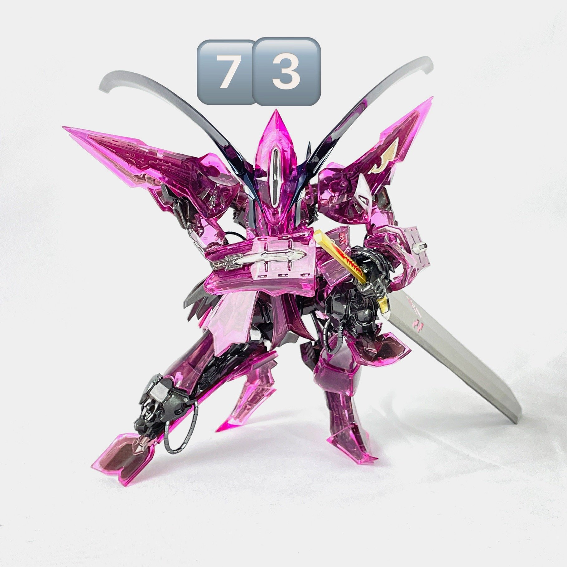 SSS 1/100 『 L.E.D. ミラージュ B4 デストニアス 本編仕様 Crystal