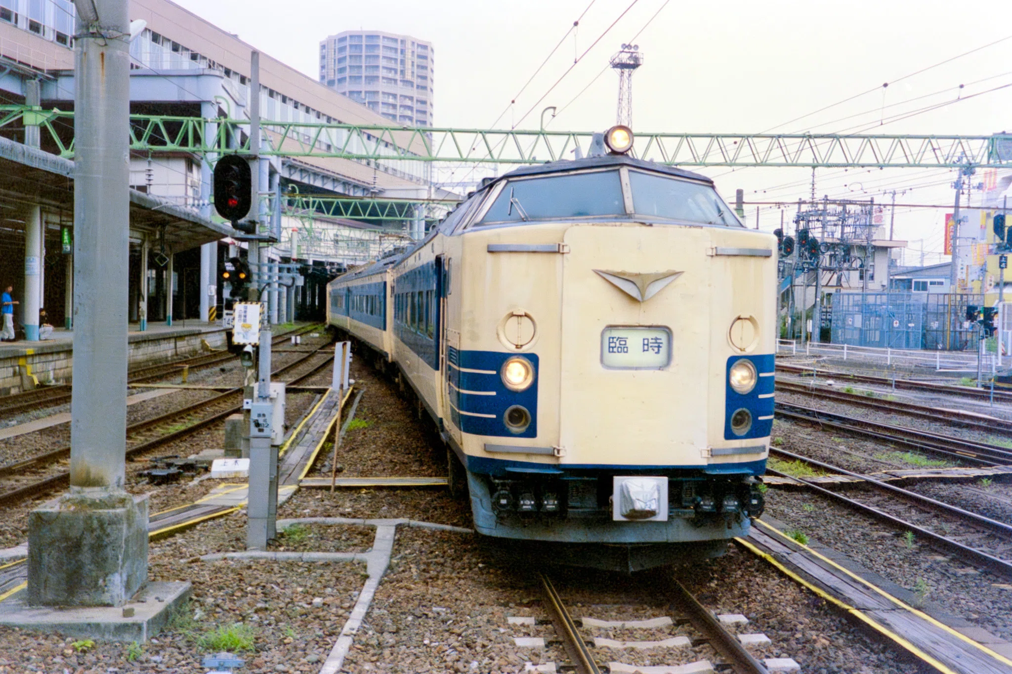 緑色の帯をまとった「食パン電車」と呼ばれた電車のお話。｜定禅寺みやぎの