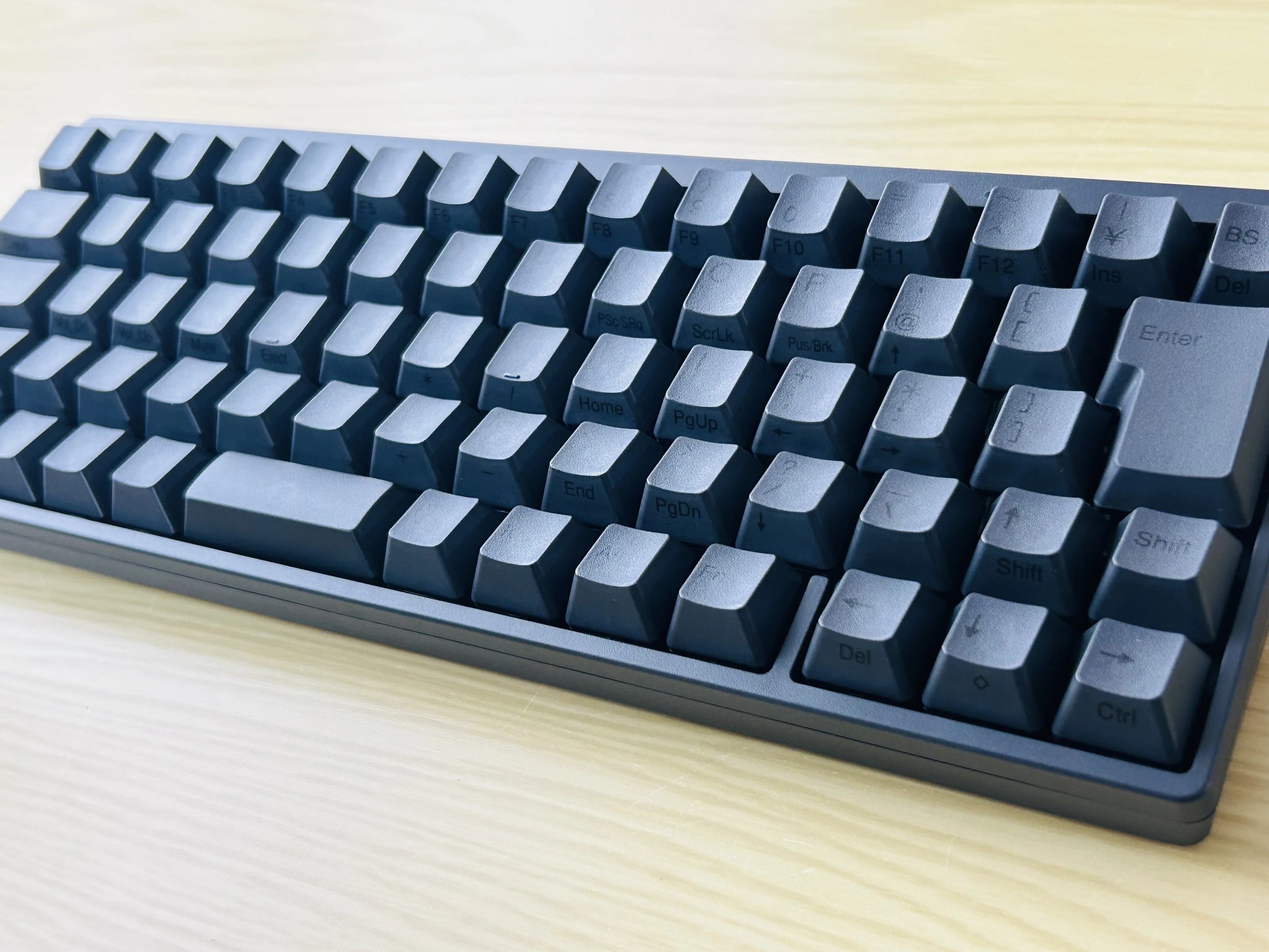 気に入ったキーボードは可能なら複数個買っておこうな（短い記事）｜red