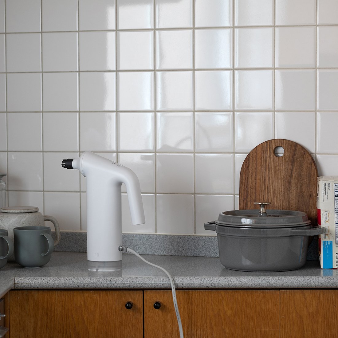 洗剤を使わず高温スチームでキッチンやお風呂場、洗面台からソファーの