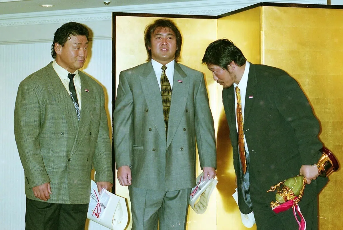 棚橋弘至の生まれ年とデビュー年の「プロレス大賞」記事を記念復刻 