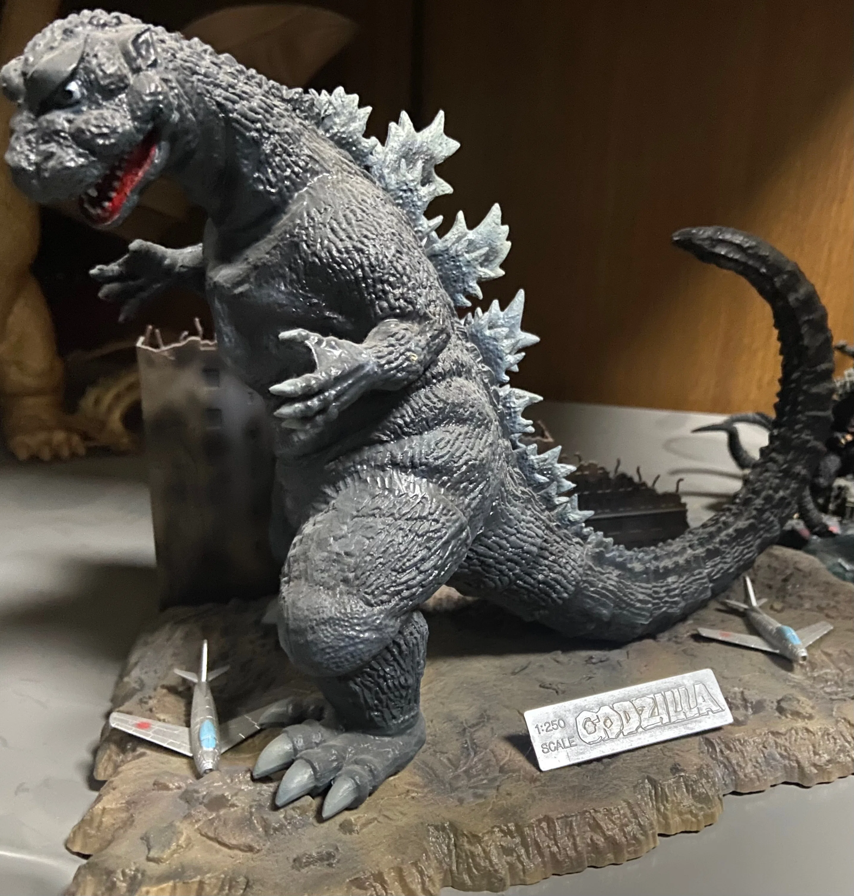 ポーラライツ他 初ゴジラ・プラモデル 組立・塗装｜ゆる