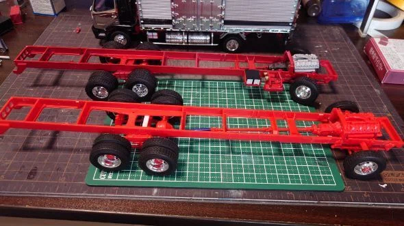 デコトラ】 アオシマ 1/32 日野スーパードルフィン冷凍車 製作①