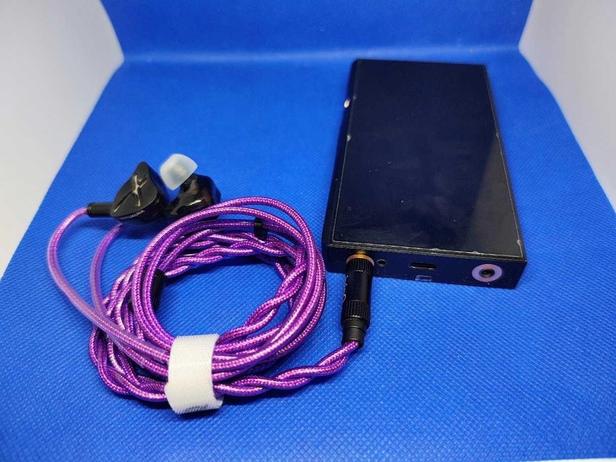 intuaura　impact 1DD　有線イヤホン intuaura impact 1DD 有線イヤホン Intuaura Impact 리뷰 : r/iems