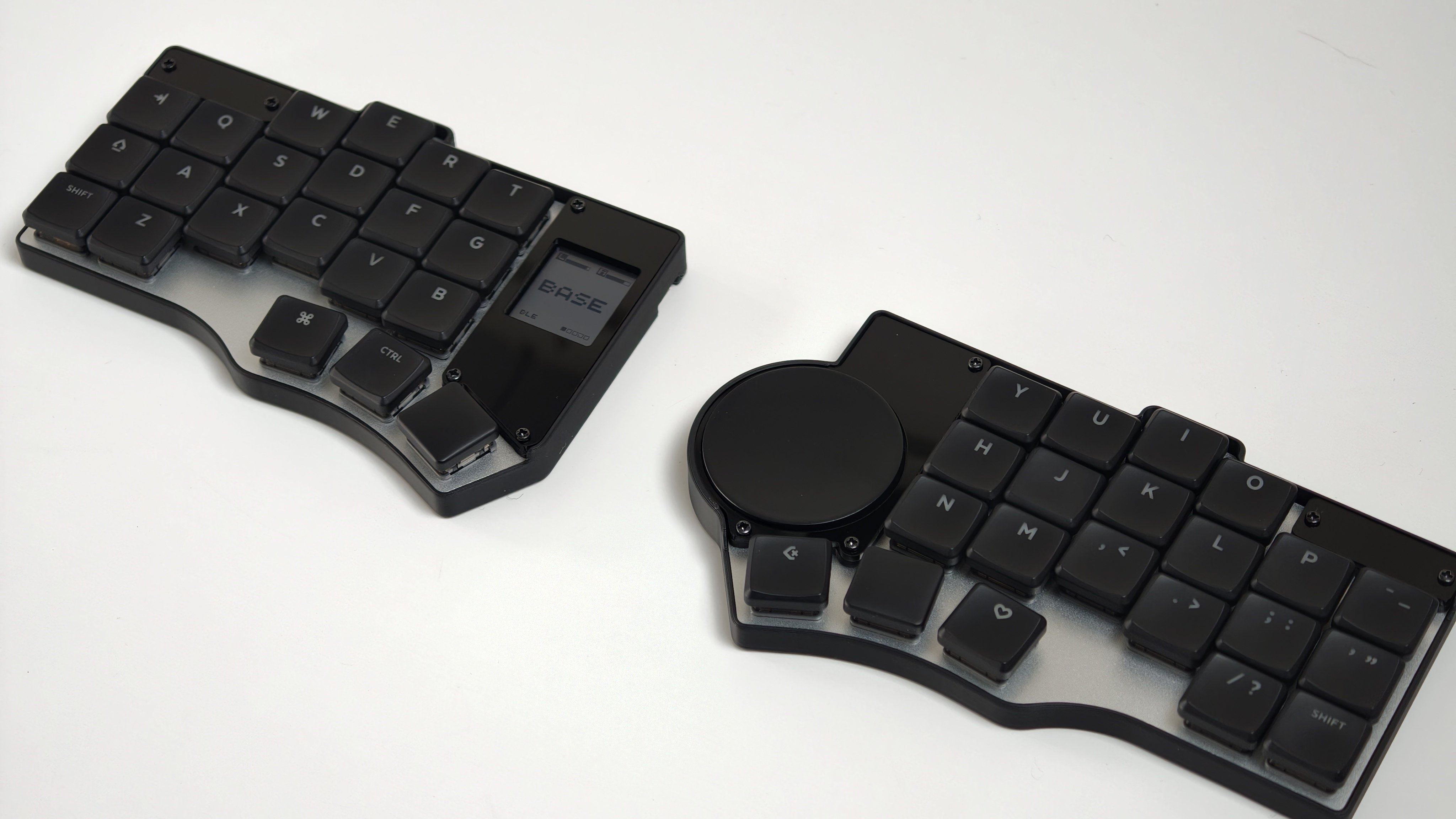 Vol.07】Toucan Keyboard｜完成度はかなり高い。でも“トラックボール派